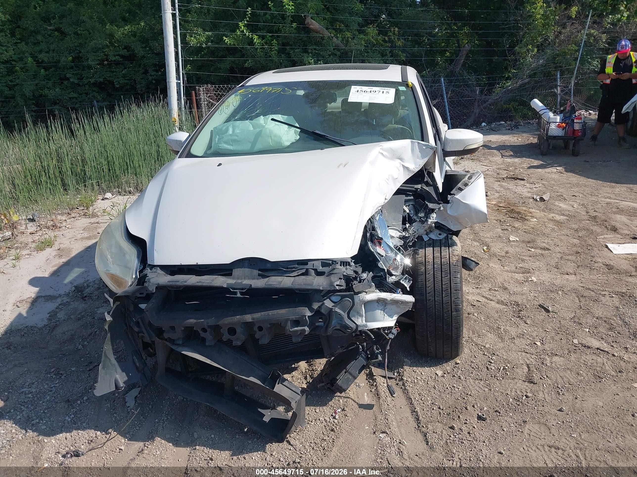 2012 Ford Focus Sel Белый vin: 1FAHP3H26CL435393