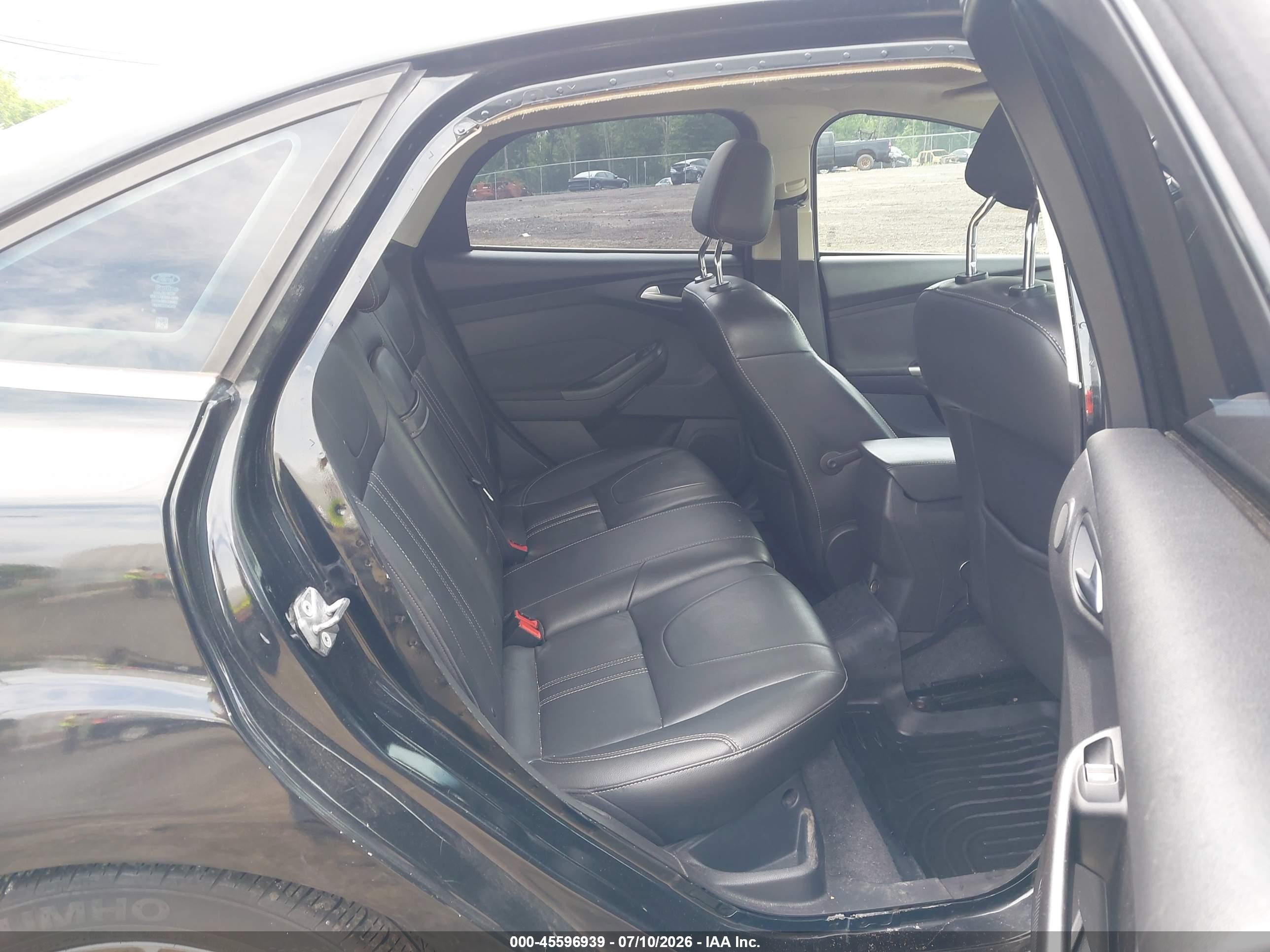 2012 Ford Focus Sel Черный vin: 1FAHP3H28CL105965