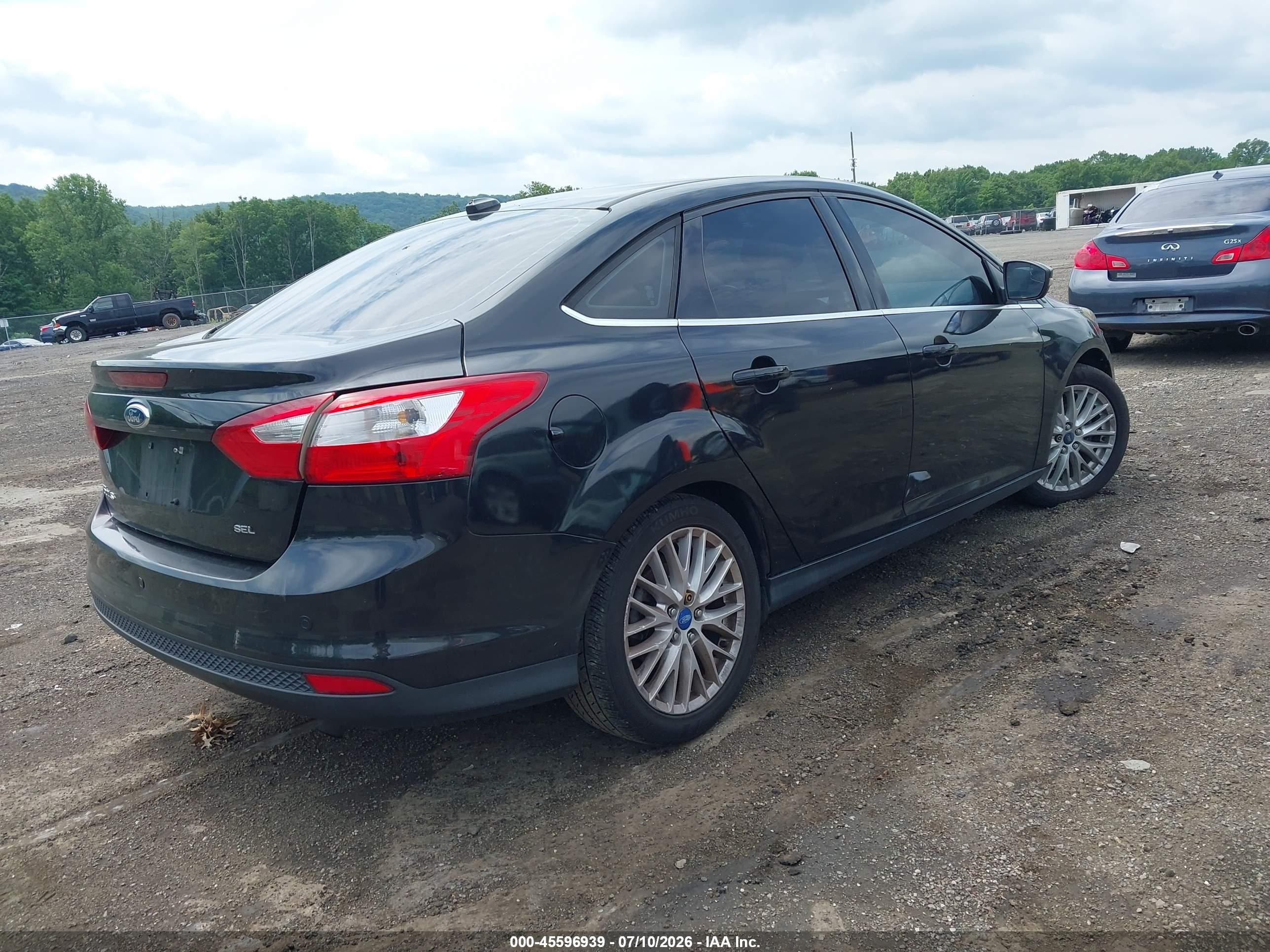 2012 Ford Focus Sel Черный vin: 1FAHP3H28CL105965