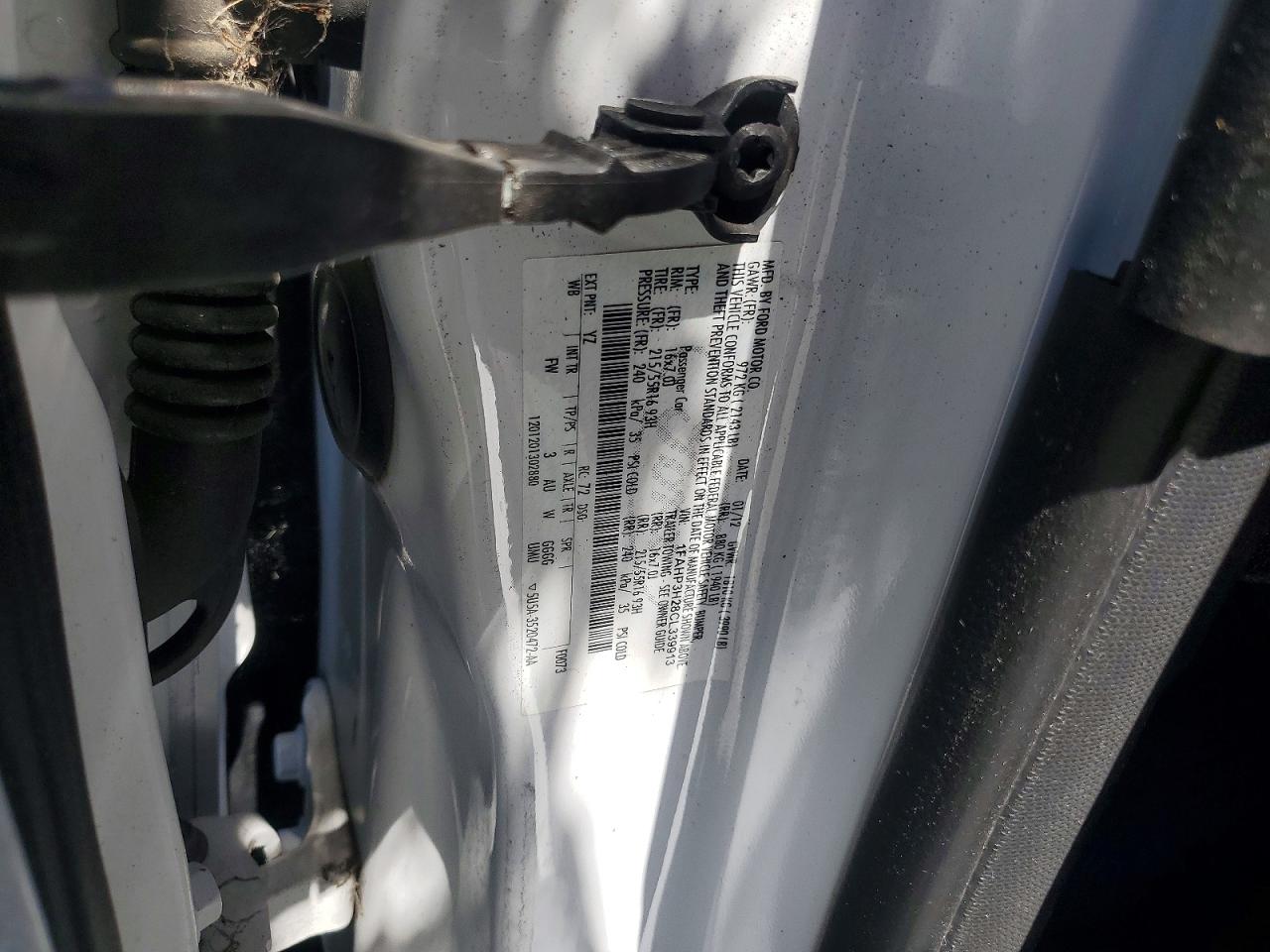 2012 Ford Focus Sel White vin: 1FAHP3H28CL339913