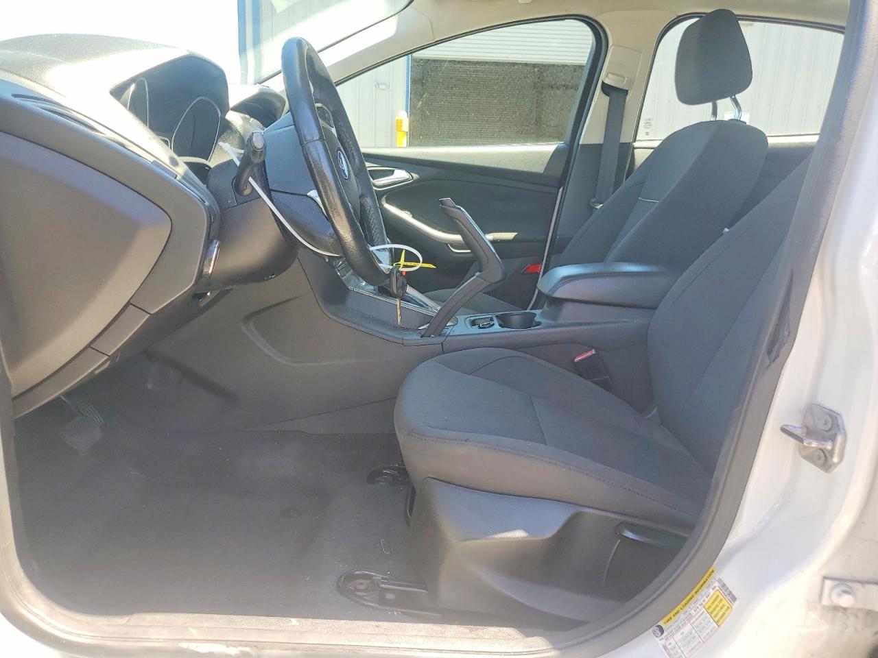 2012 Ford Focus Sel White vin: 1FAHP3H28CL339913