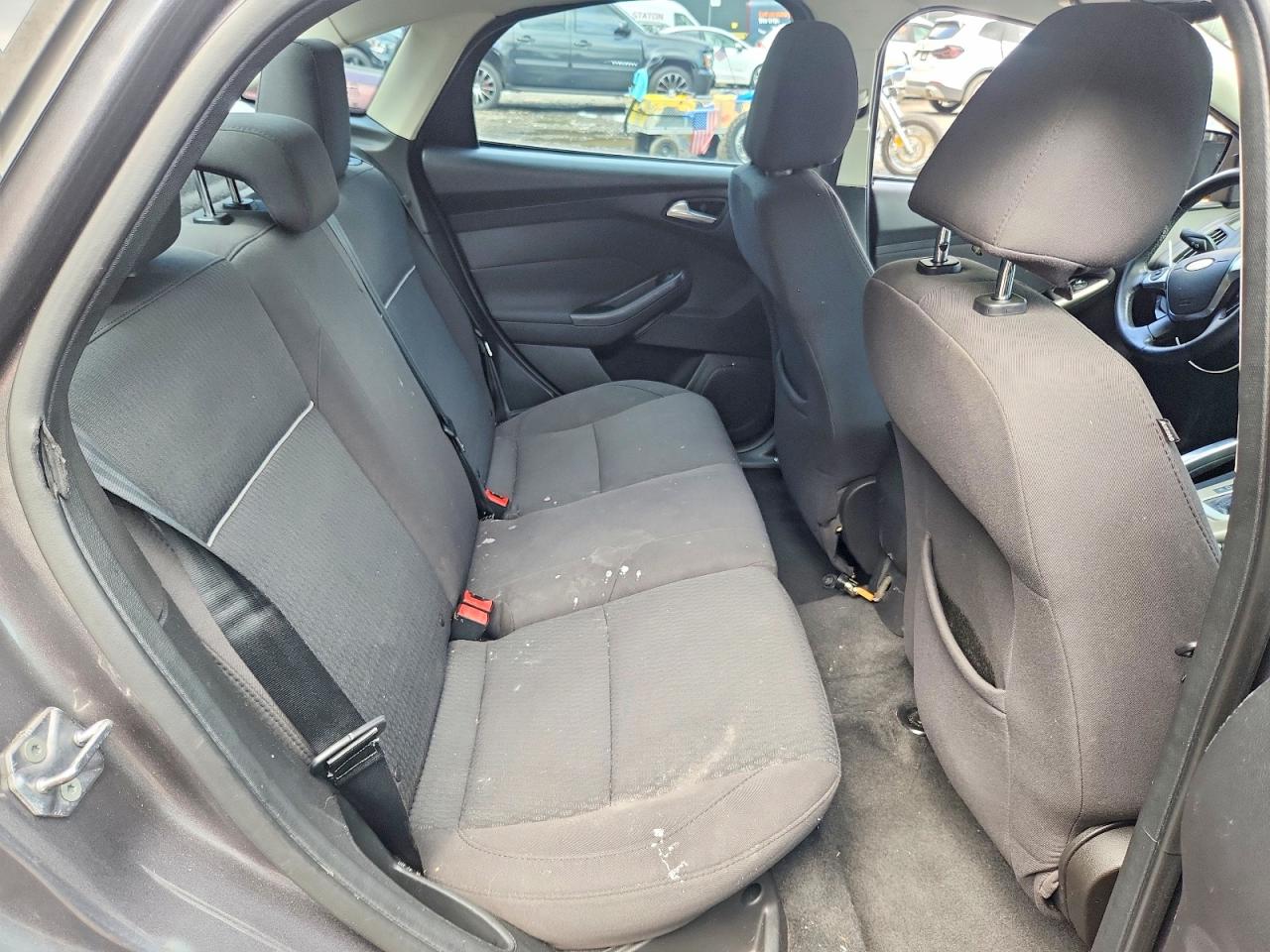 2012 Ford Focus Sel Charcoal vin: 1FAHP3H28CL394460