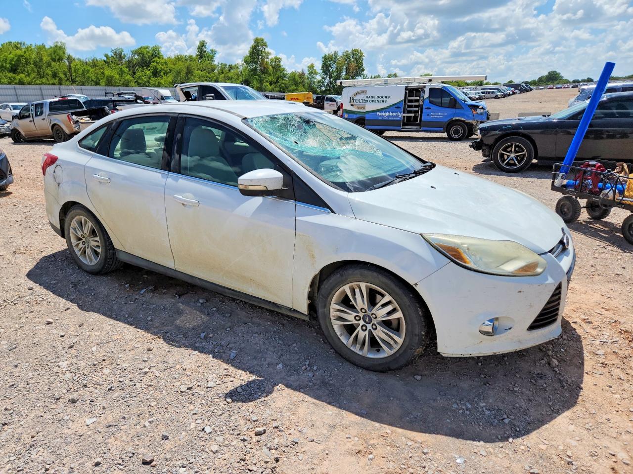 2012 Ford Focus Sel White vin: 1FAHP3H28CL424170