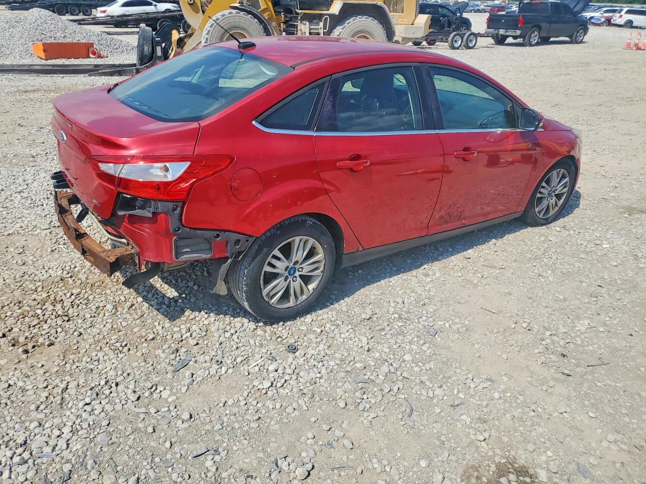 2012 Ford Focus Sel Red vin: 1FAHP3H29CL294237