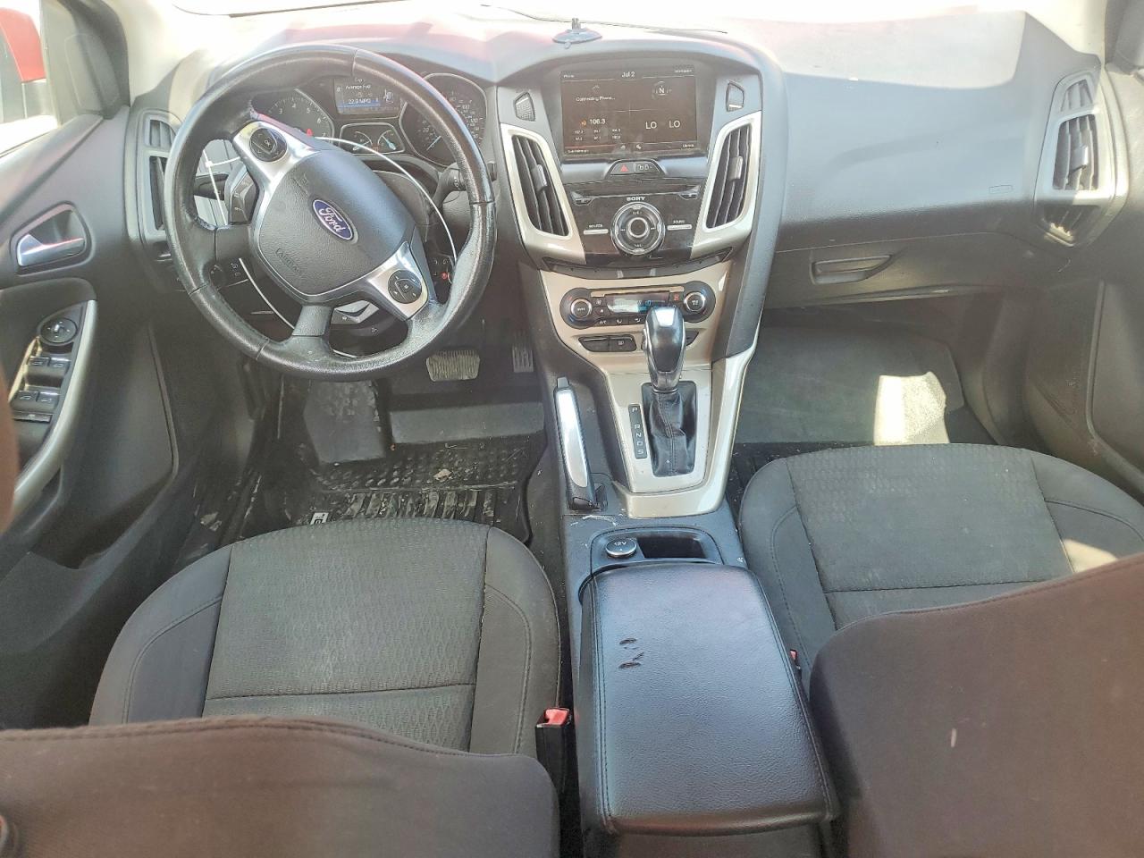 2012 Ford Focus Sel Red vin: 1FAHP3H29CL294237