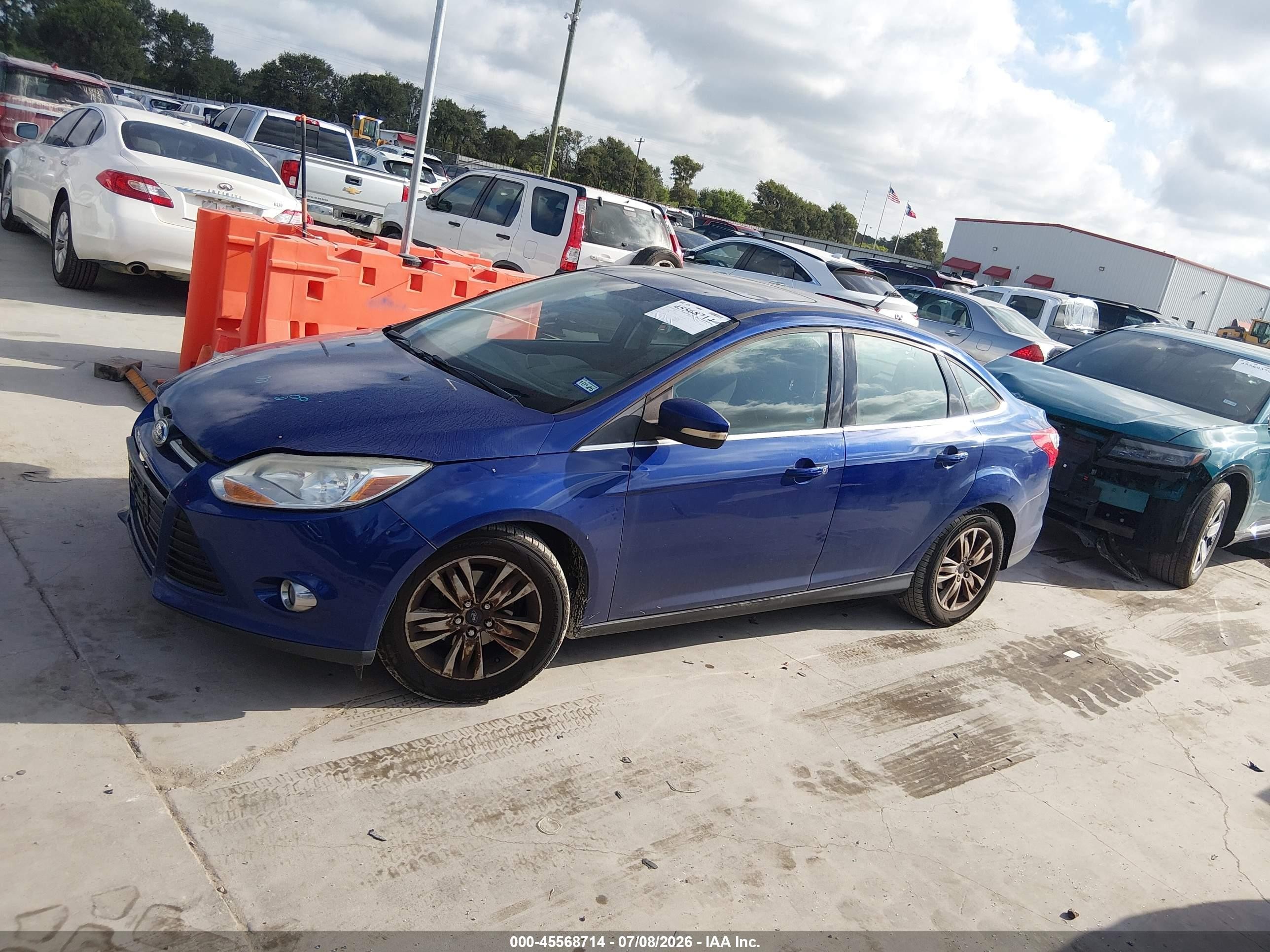 2012 Ford Focus Sel Blue vin: 1FAHP3H29CL300182