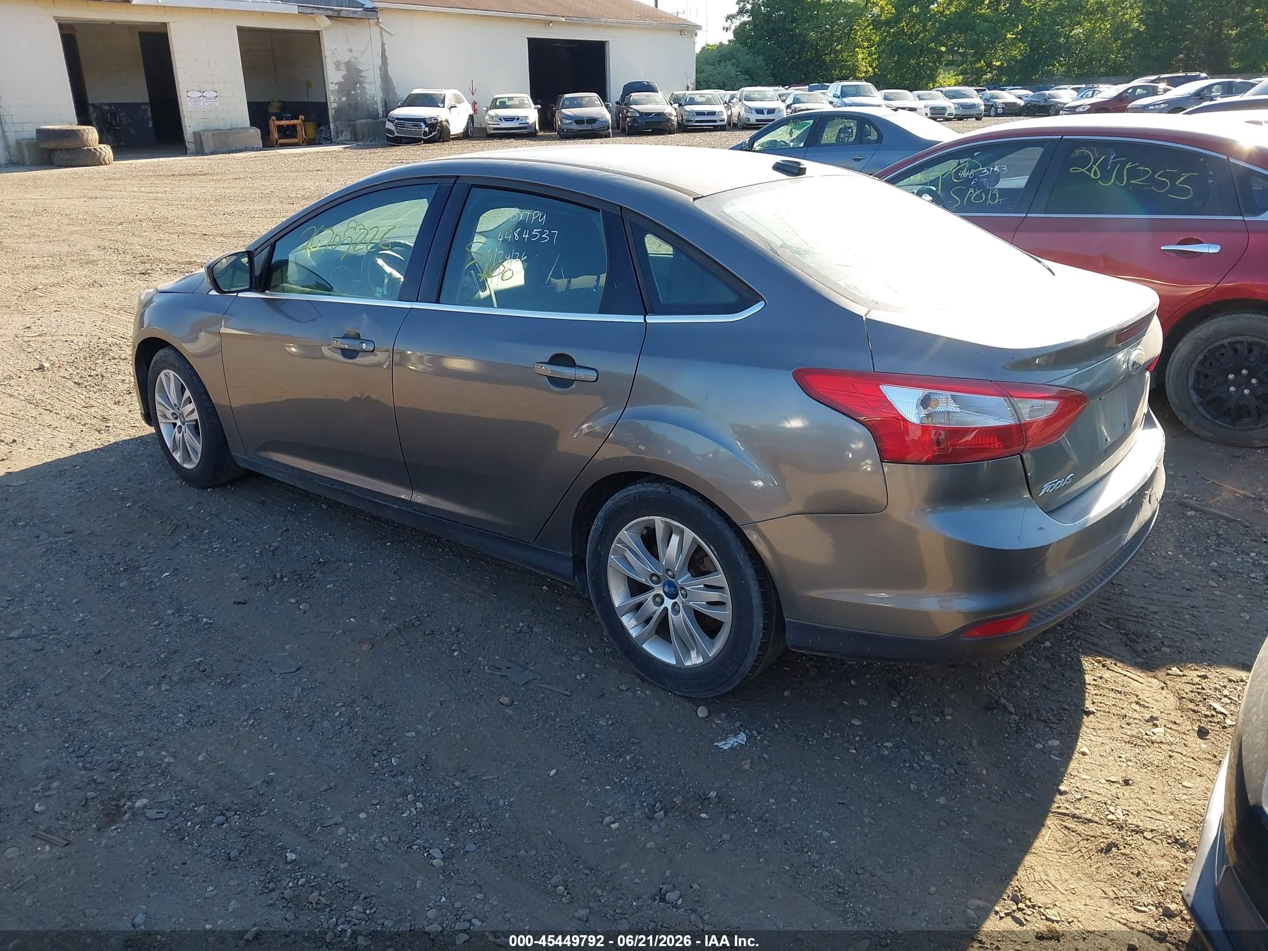 2012 Ford Focus Sel Gray vin: 1FAHP3H29CL397559
