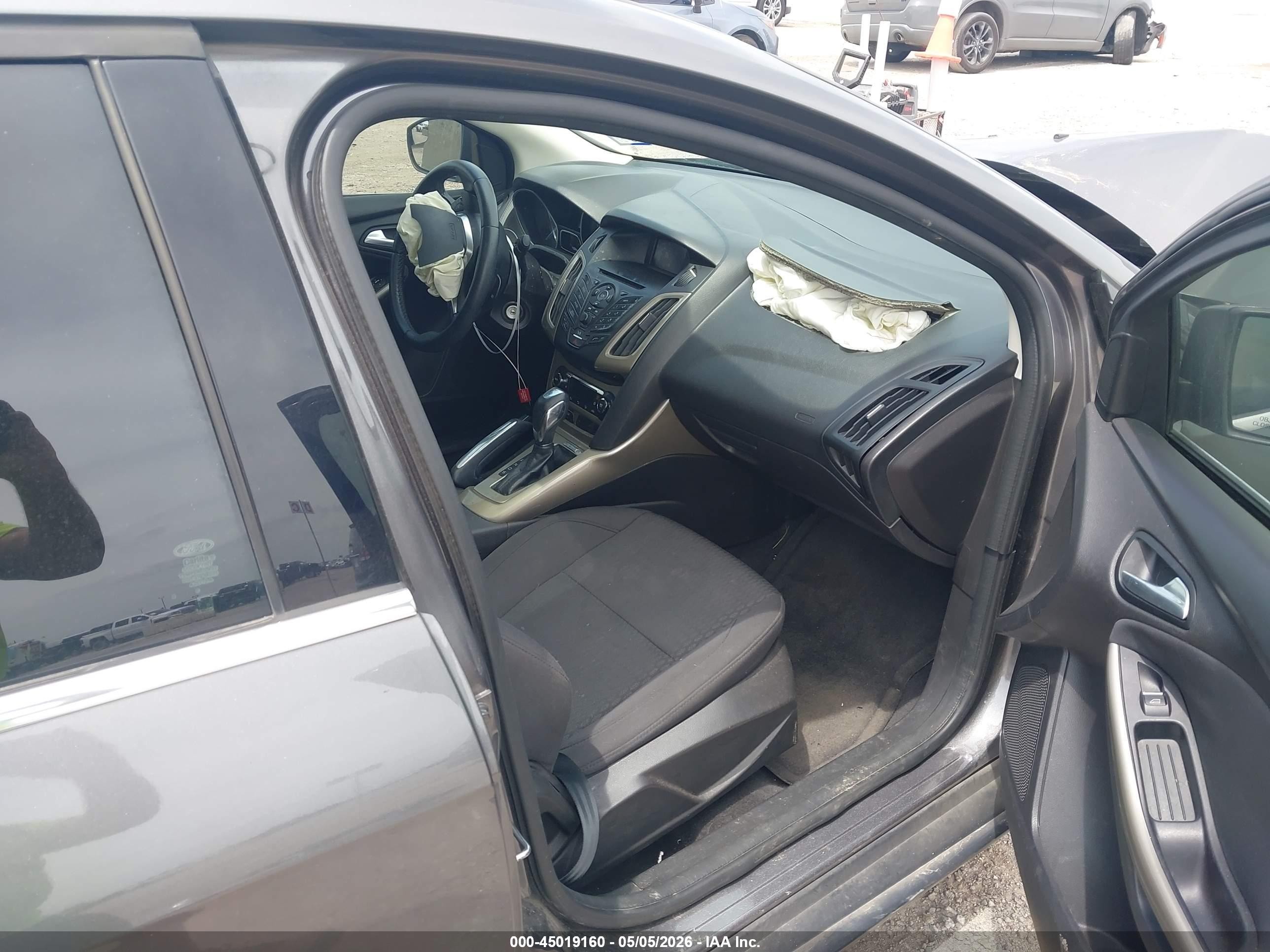 2012 Ford Focus Sel Серый vin: 1FAHP3H29CL410858