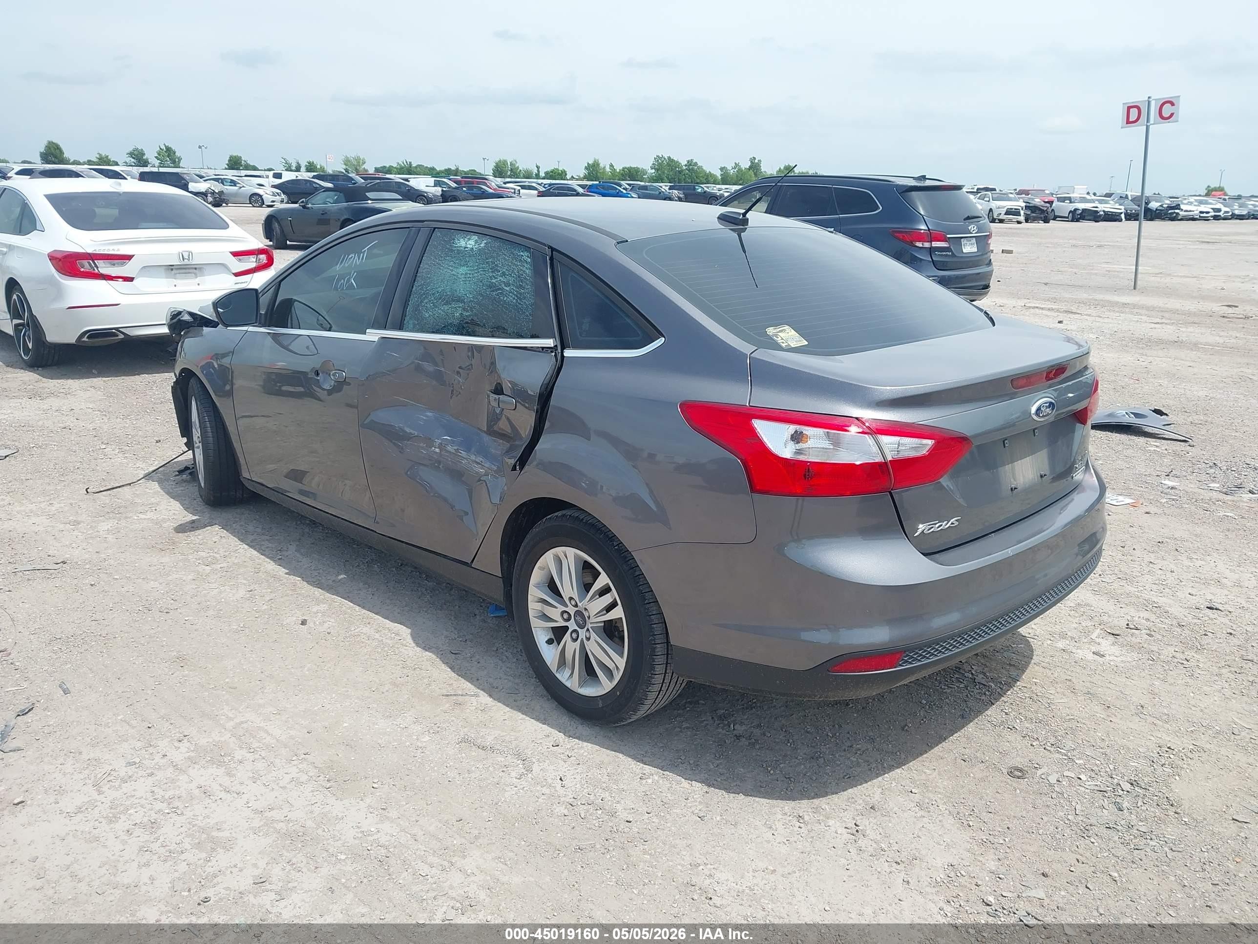 2012 Ford Focus Sel Серый vin: 1FAHP3H29CL410858