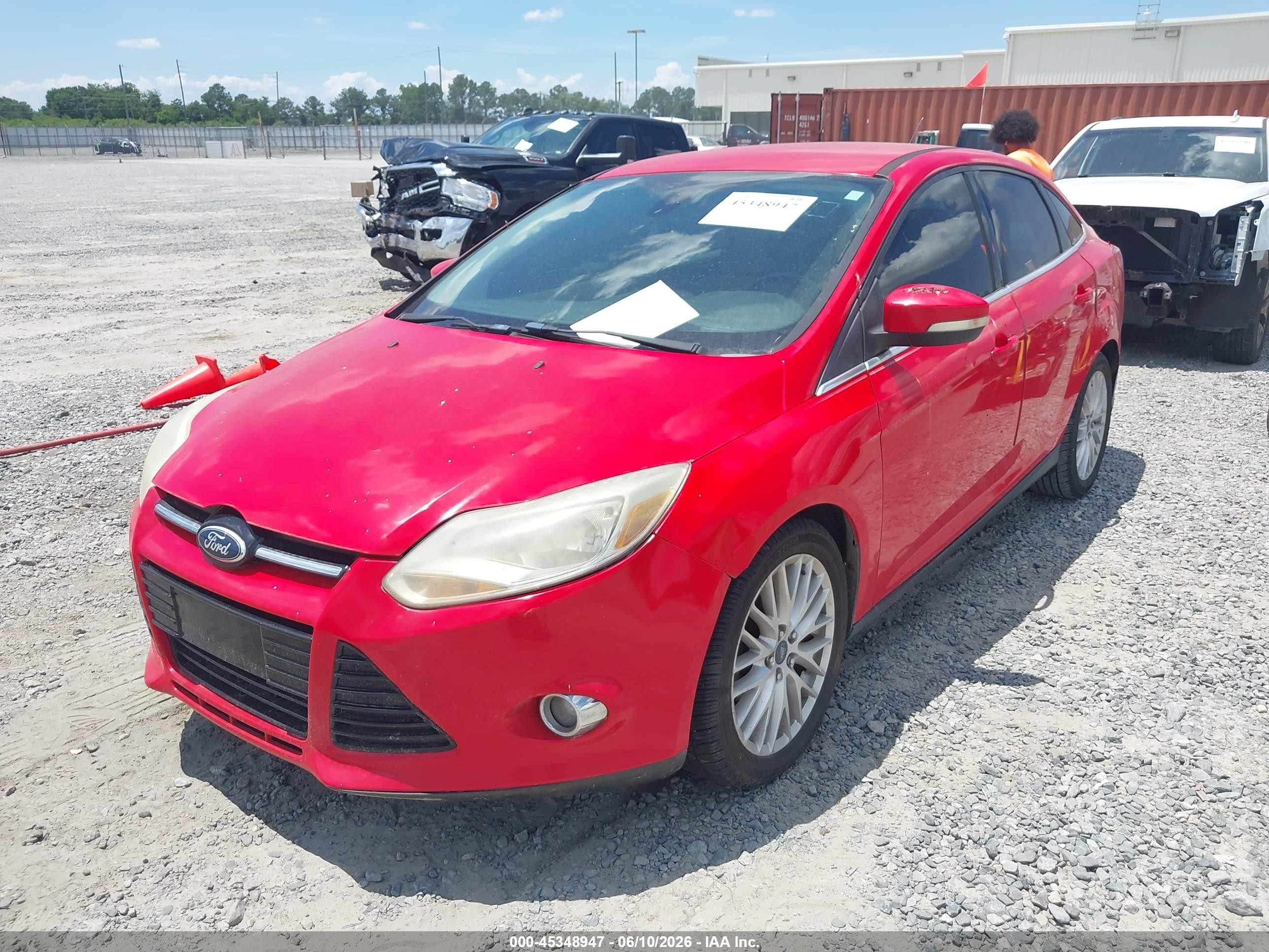 2012 Ford Focus Sel Red vin: 1FAHP3H29CL444525
