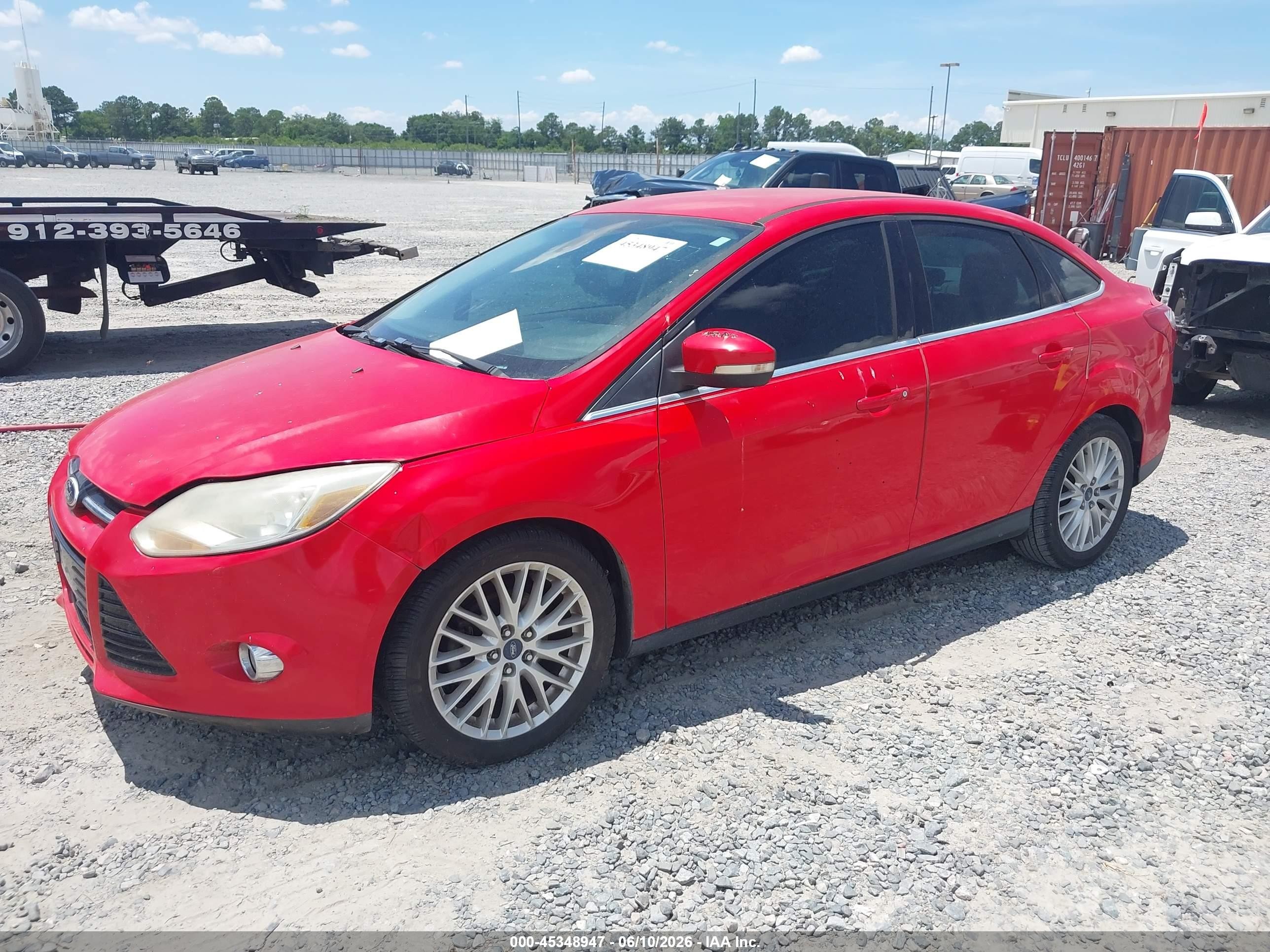 2012 Ford Focus Sel Red vin: 1FAHP3H29CL444525