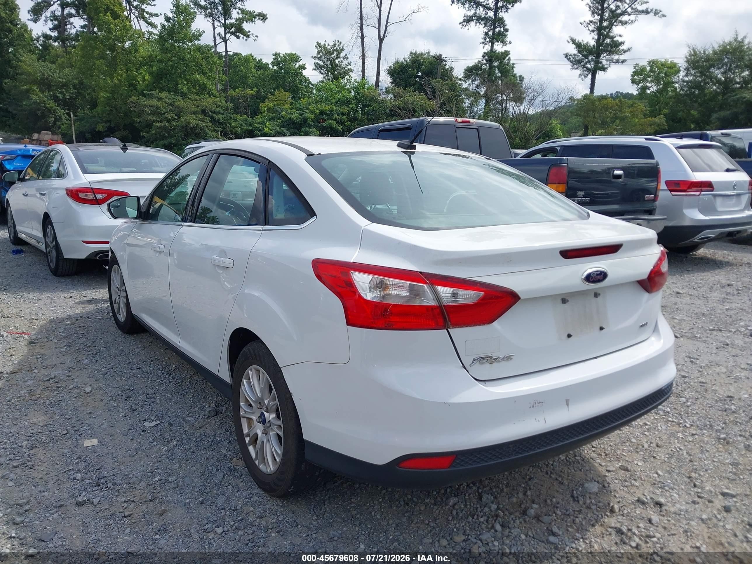 2012 Ford Focus Sel White vin: 1FAHP3H2XCL357748