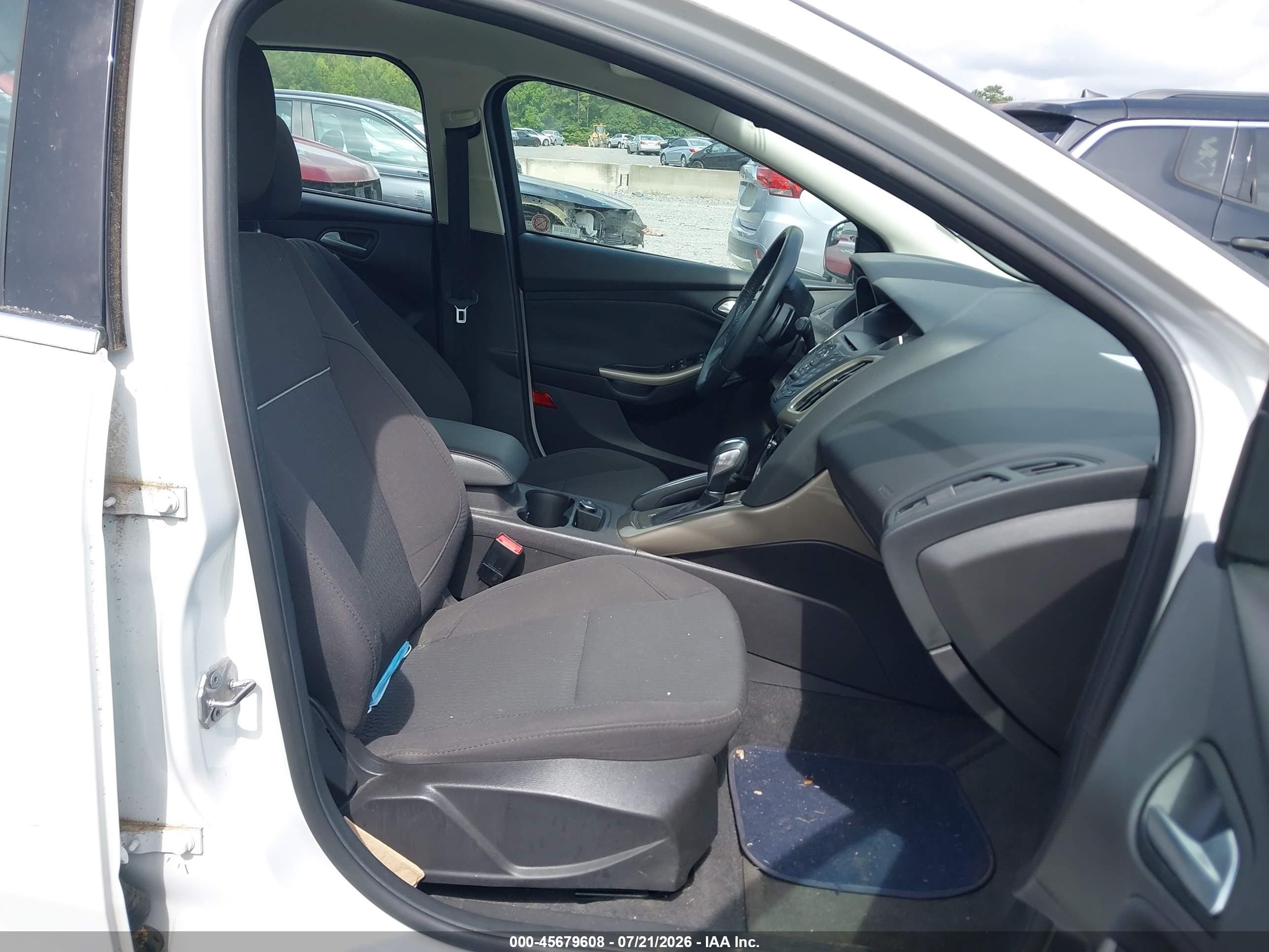 2012 Ford Focus Sel White vin: 1FAHP3H2XCL357748