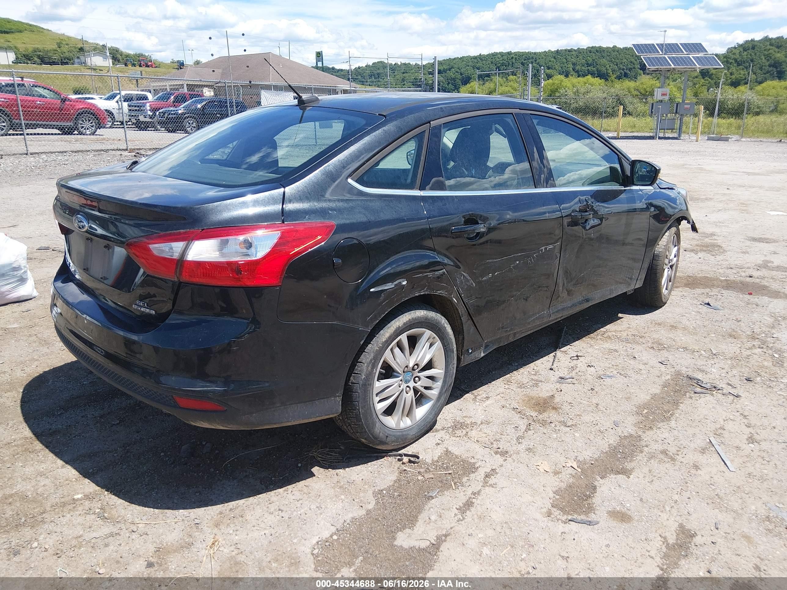 2012 Ford Focus Sel Black vin: 1FAHP3H2XCL373769