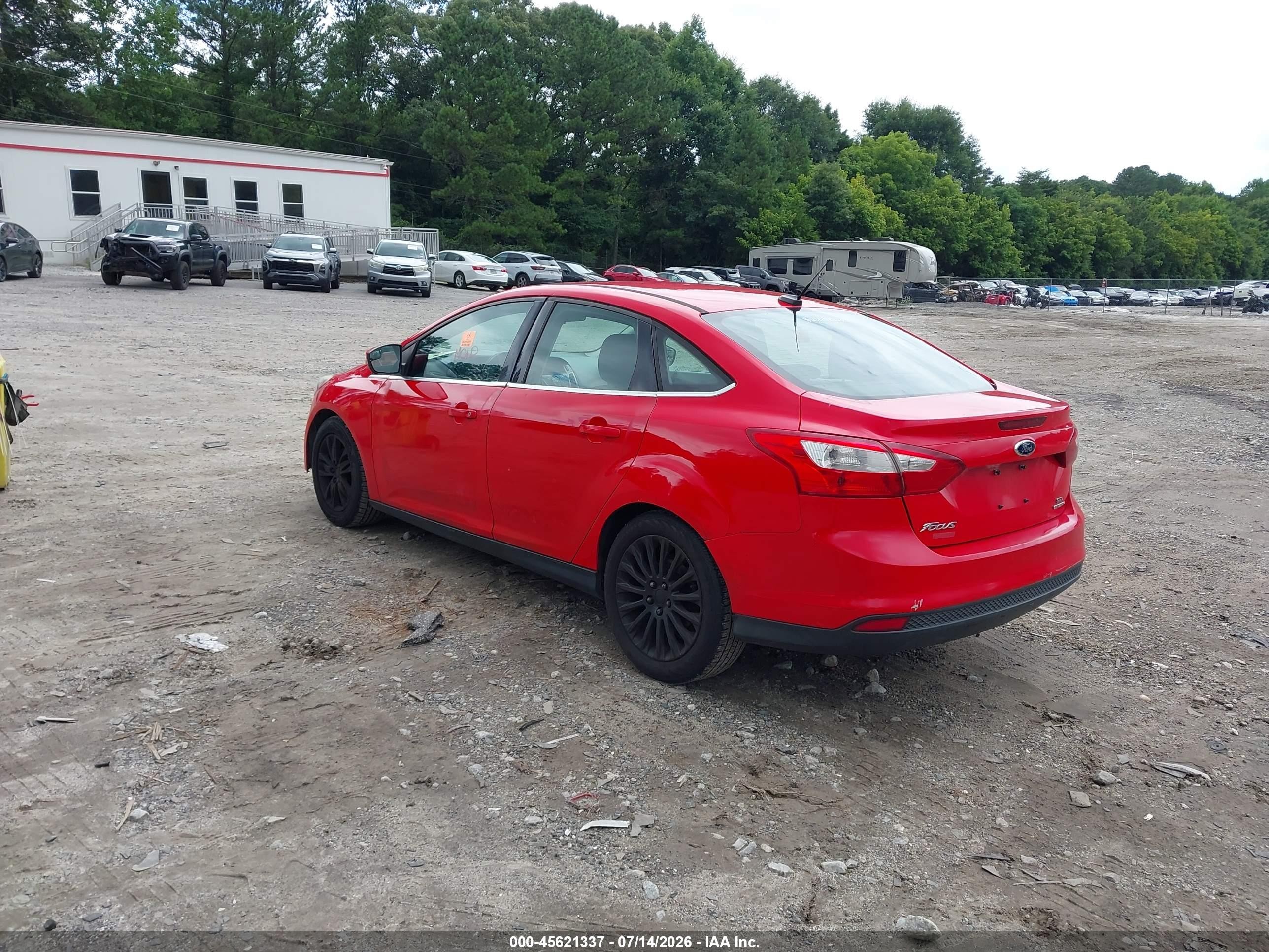 2012 Ford Focus Sel Red vin: 1FAHP3H2XCL393178