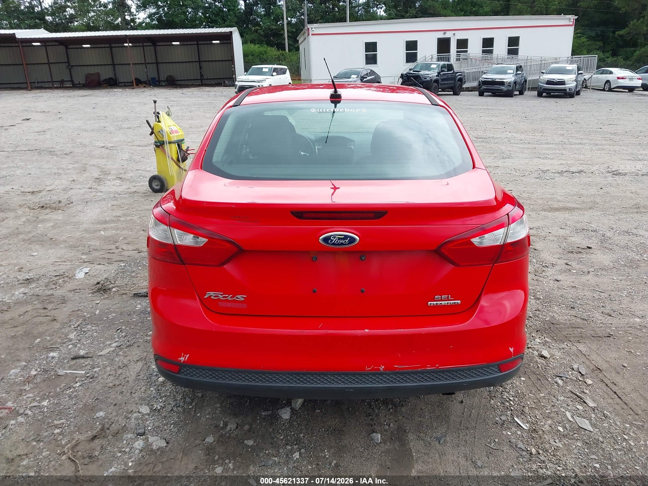 2012 Ford Focus Sel Red vin: 1FAHP3H2XCL393178