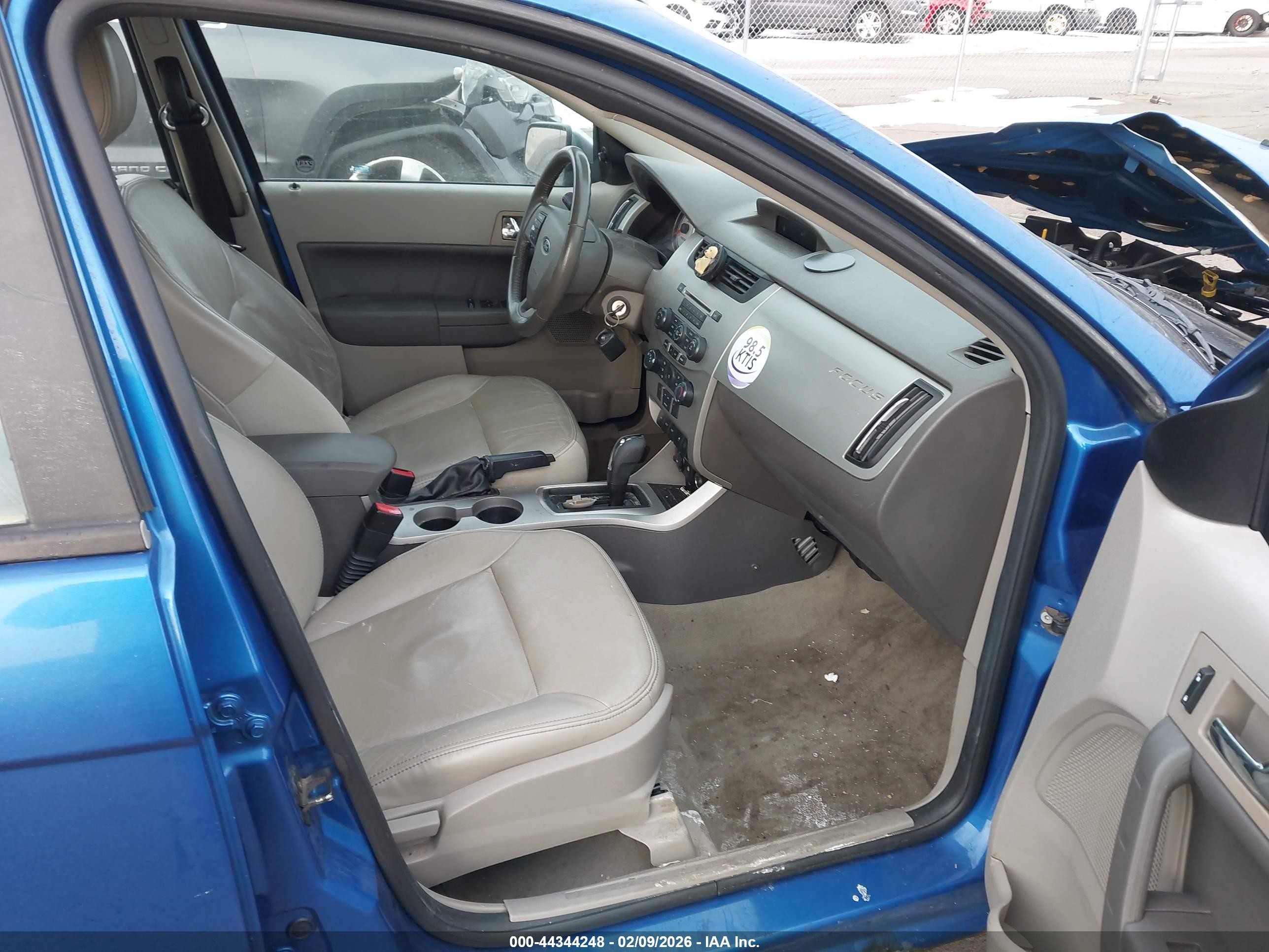 2010 Ford Focus Sel Синий vin: 1FAHP3HN0AW227709
