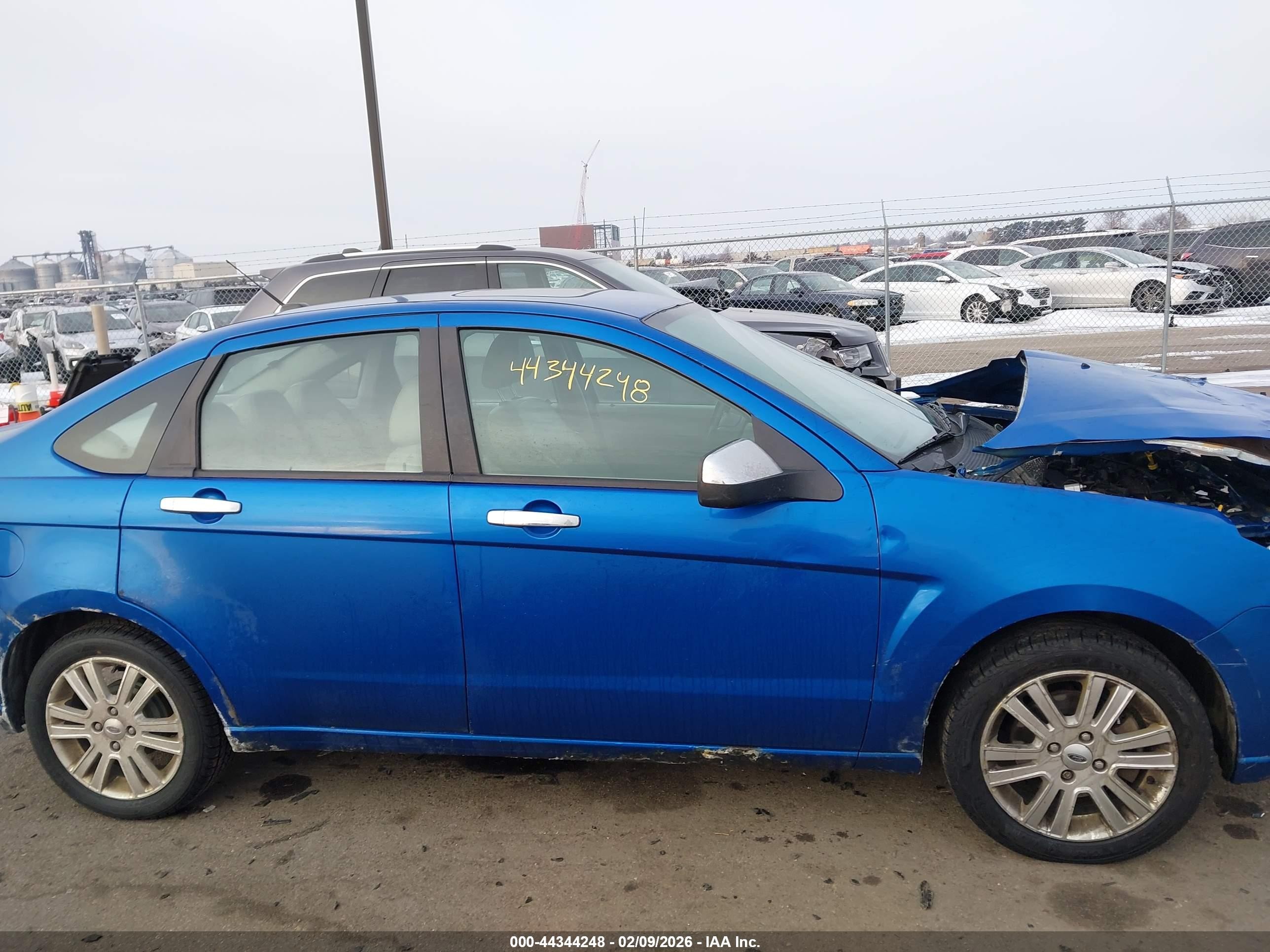 2010 Ford Focus Sel Синий vin: 1FAHP3HN0AW227709