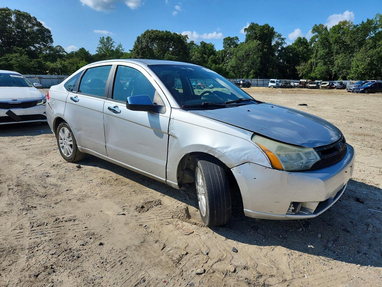 2011 Ford Focus Sel Серебряный vin: 1FAHP3HN0BW135324