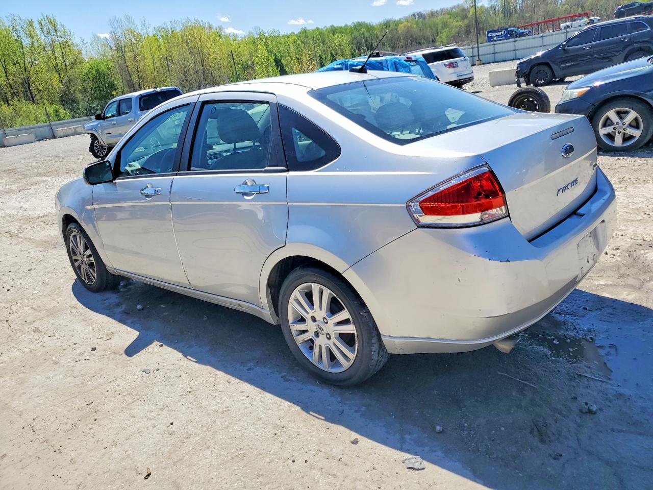 2010 Ford Focus Sel Silver vin: 1FAHP3HN1AW212040