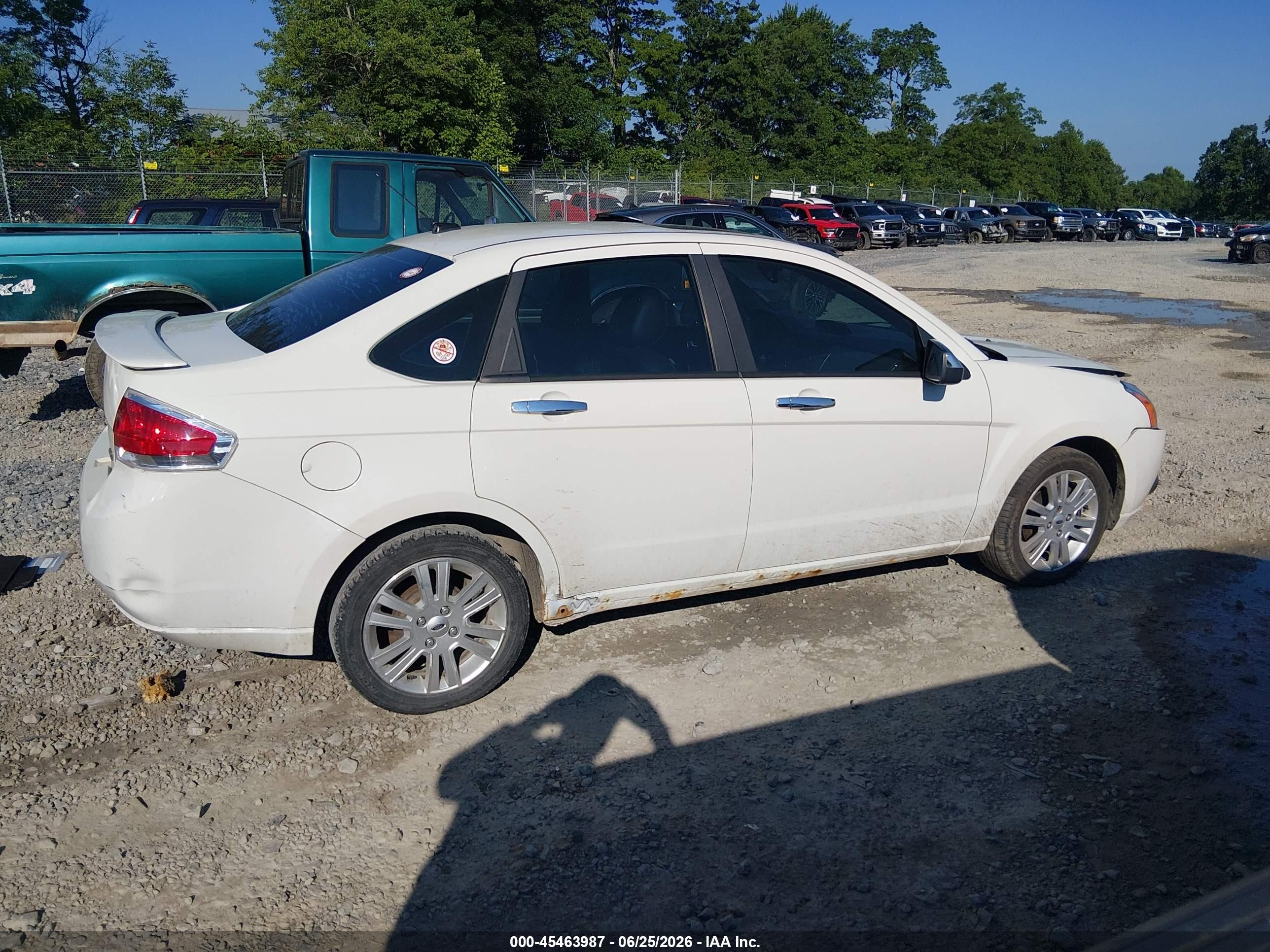 2010 Ford Focus Sel Белый vin: 1FAHP3HN1AW264655