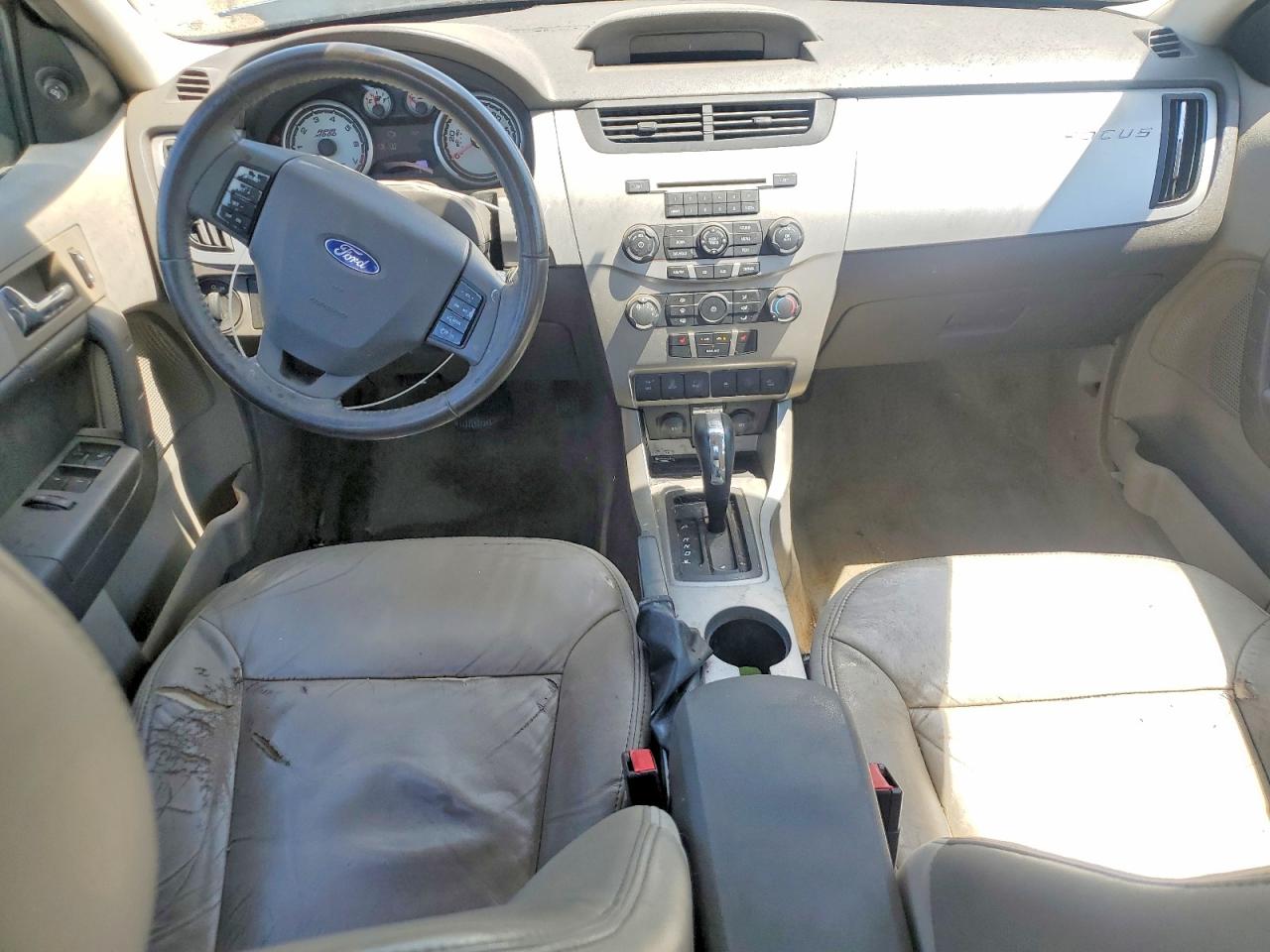 2010 Ford Focus Blue vin: 1FAHP3HN3AW195743