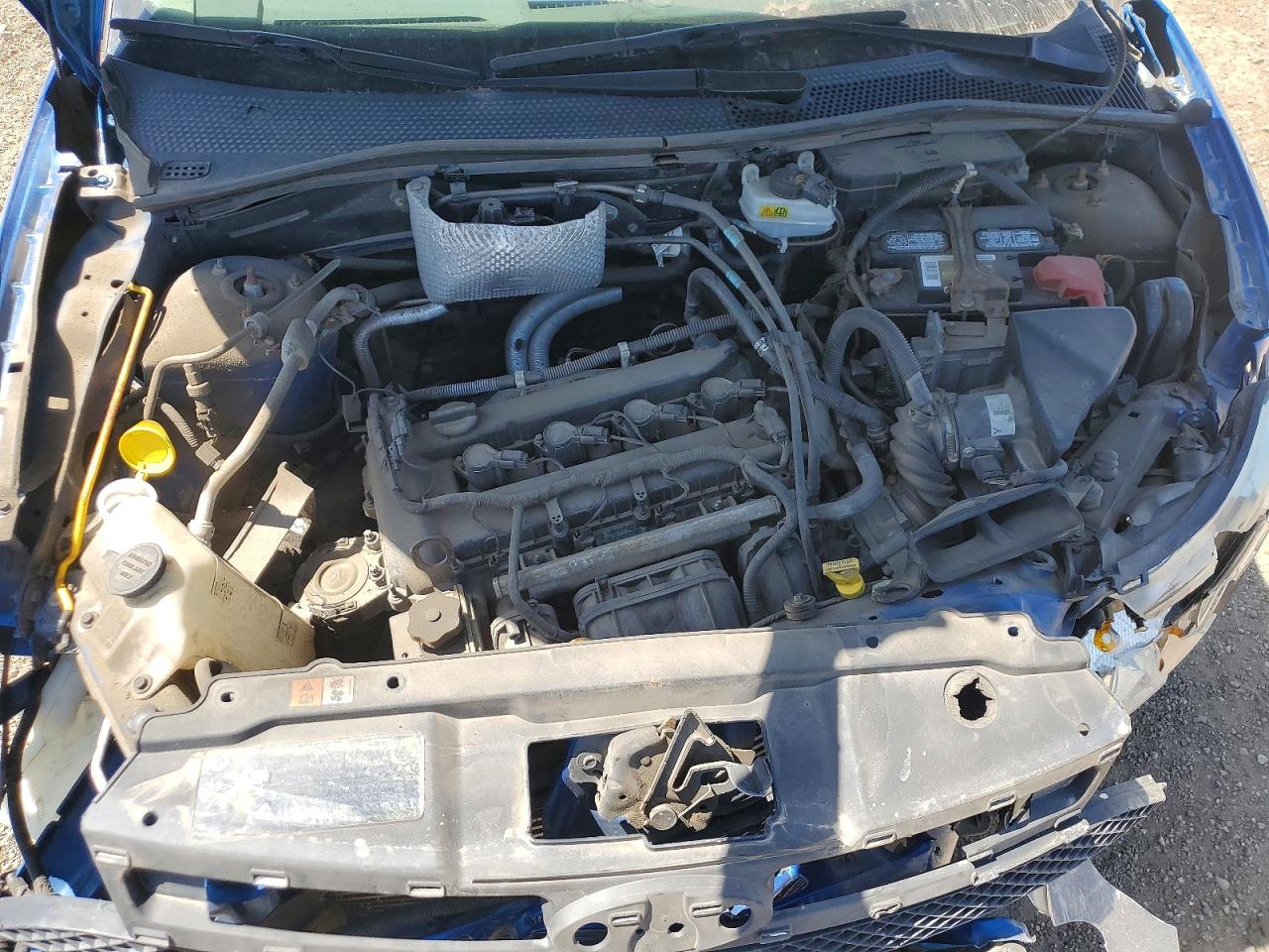 2010 Ford Focus Blue vin: 1FAHP3HN3AW195743