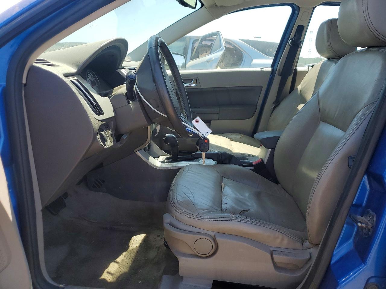 2010 Ford Focus Blue vin: 1FAHP3HN3AW195743