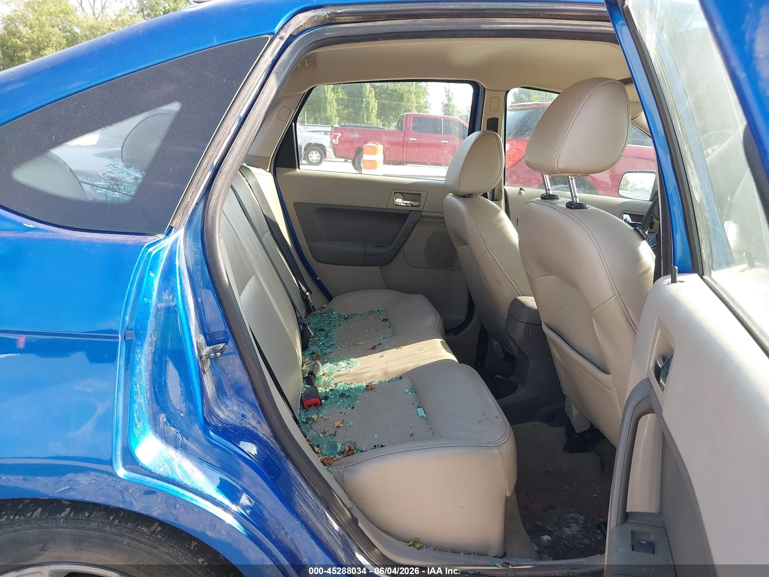 2010 Ford Focus Sel Синий vin: 1FAHP3HN3AW232967