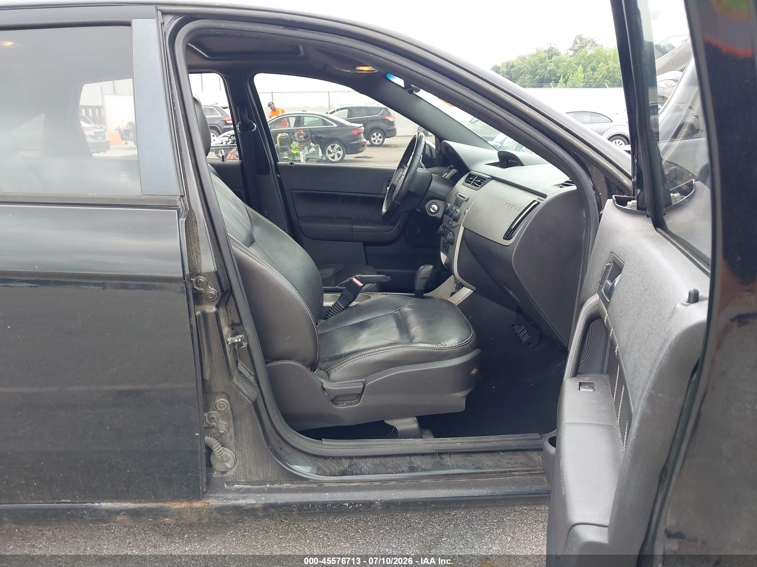2010 Ford Focus Sel Black vin: 1FAHP3HN4AW129640
