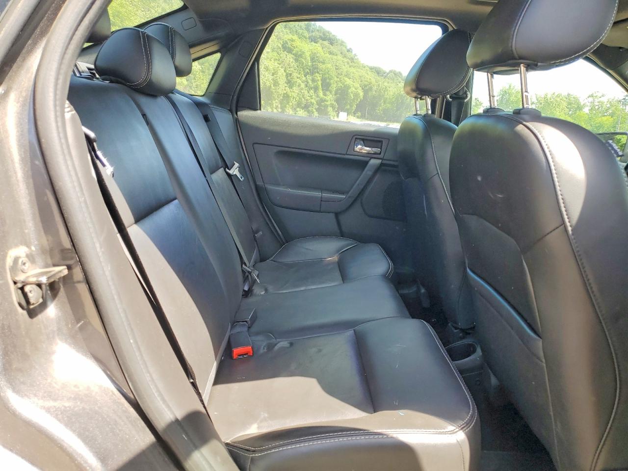 2010 Ford Focus Sel Gray vin: 1FAHP3HN4AW275570
