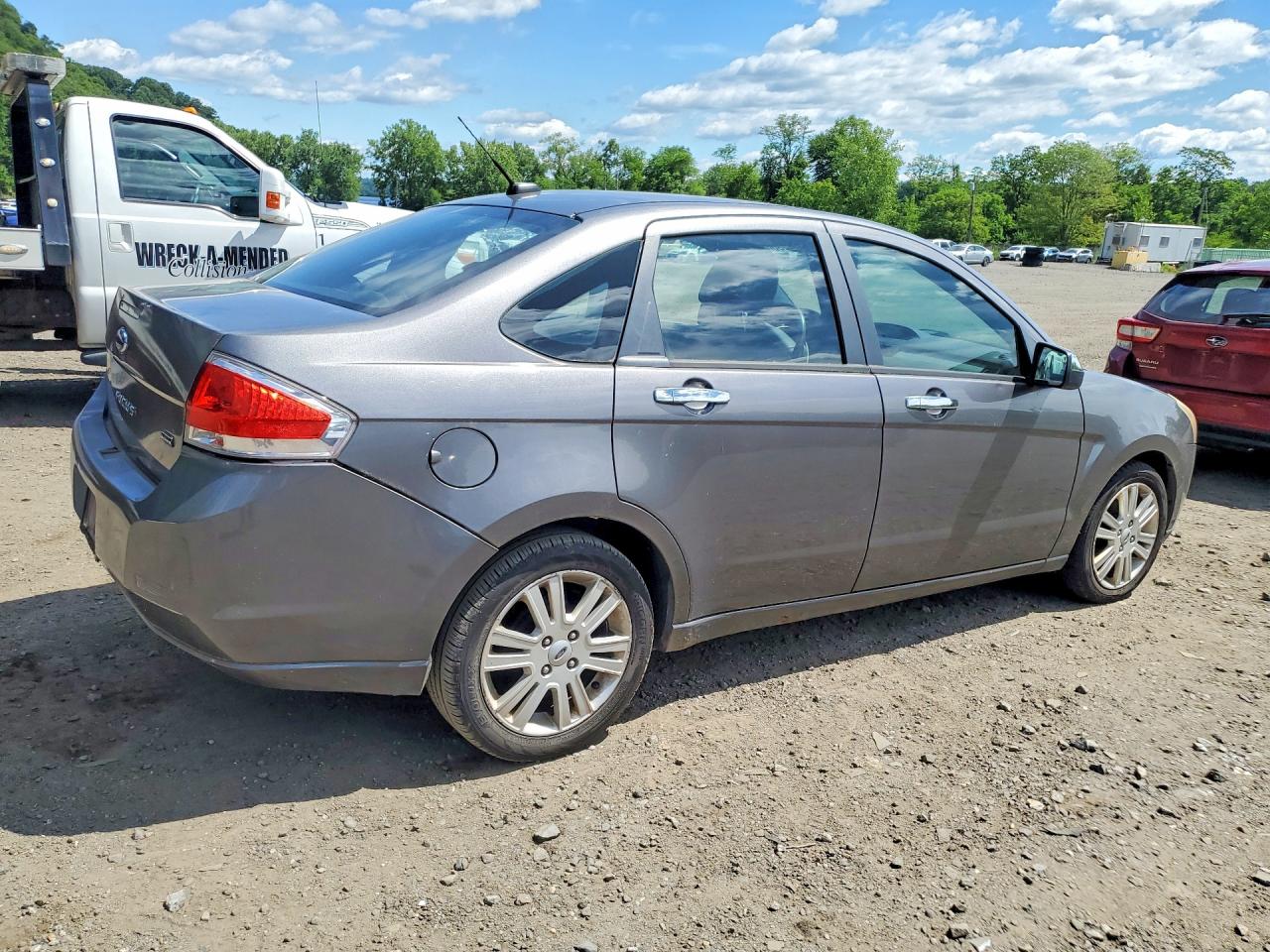 2010 Ford Focus Sel Gray vin: 1FAHP3HN4AW275570