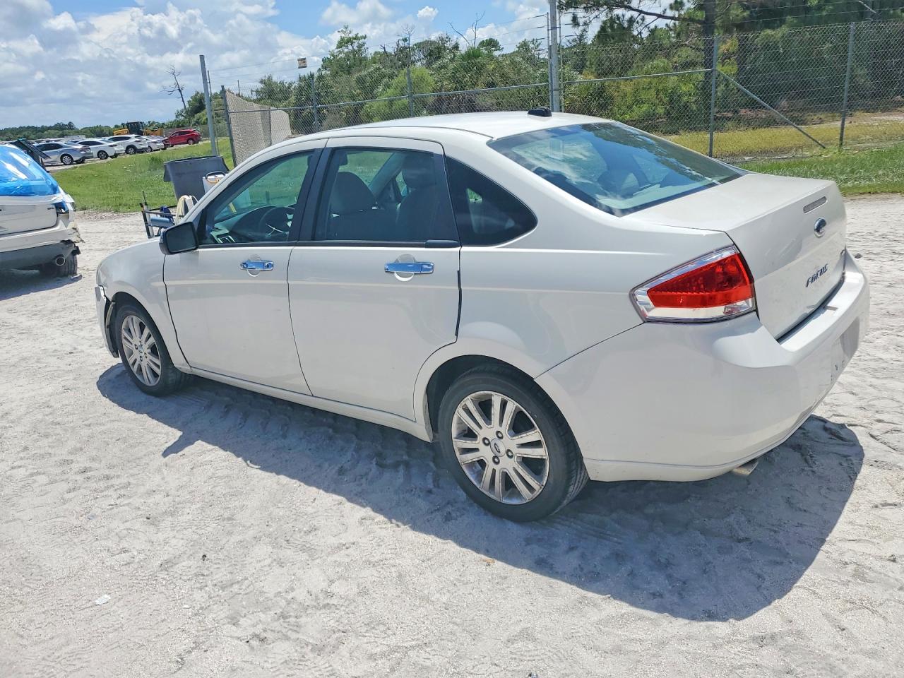 2011 Ford Focus Sel White vin: 1FAHP3HN4BW169122