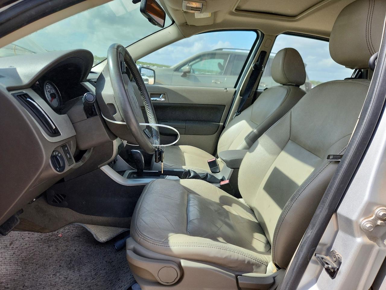 2010 Ford Focus Sel Silver vin: 1FAHP3HN5AW262956