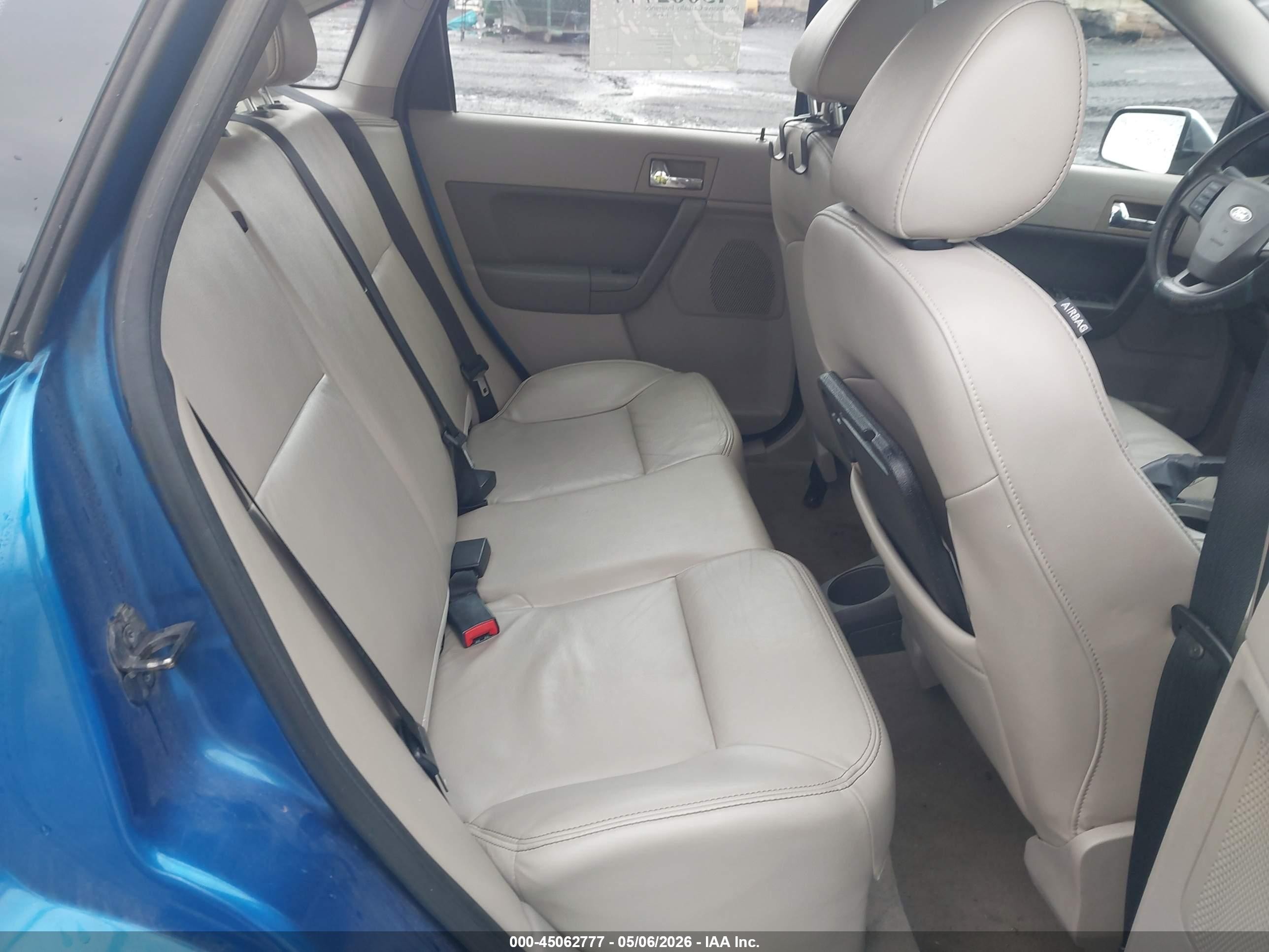 2010 Ford Focus Sel Синий vin: 1FAHP3HN6AW120406