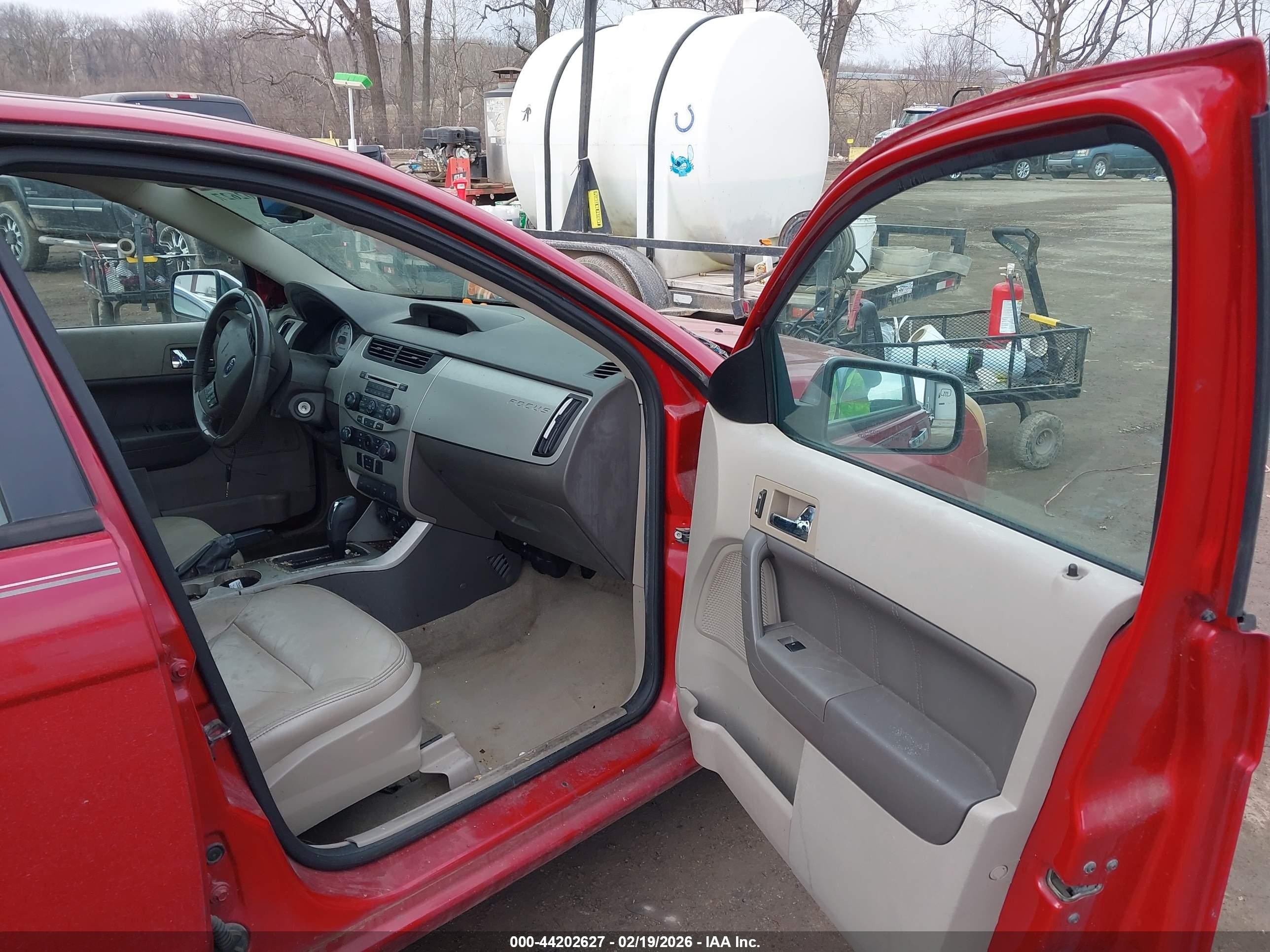 2010 Ford Focus Sel Red vin: 1FAHP3HN6AW159089
