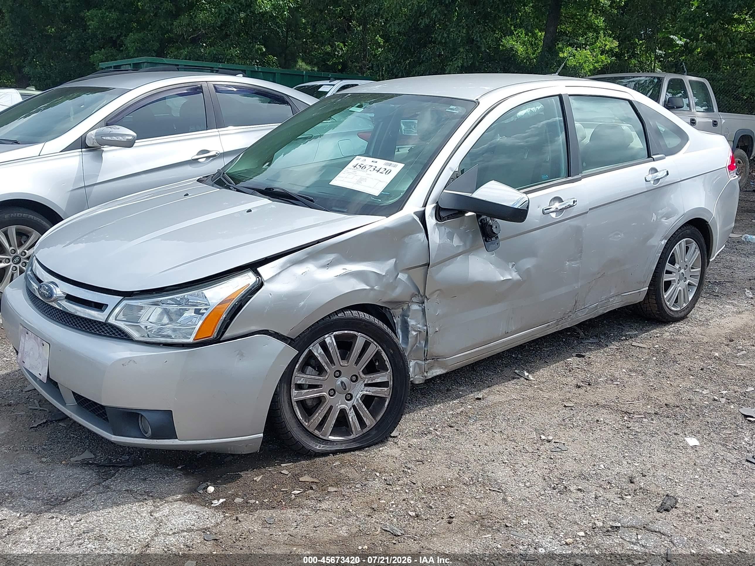 2010 Ford Focus Sel Silver vin: 1FAHP3HN6AW172957