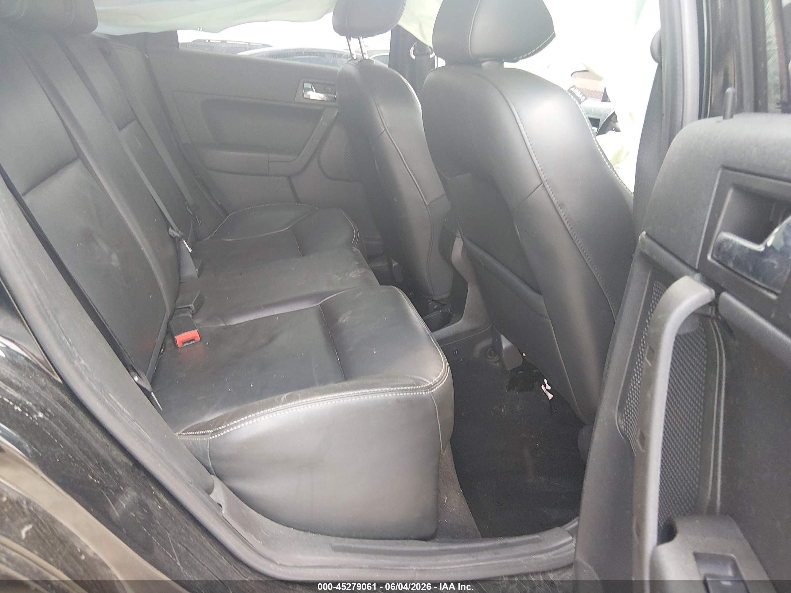 2010 Ford Focus Sel Black vin: 1FAHP3HN6AW207397