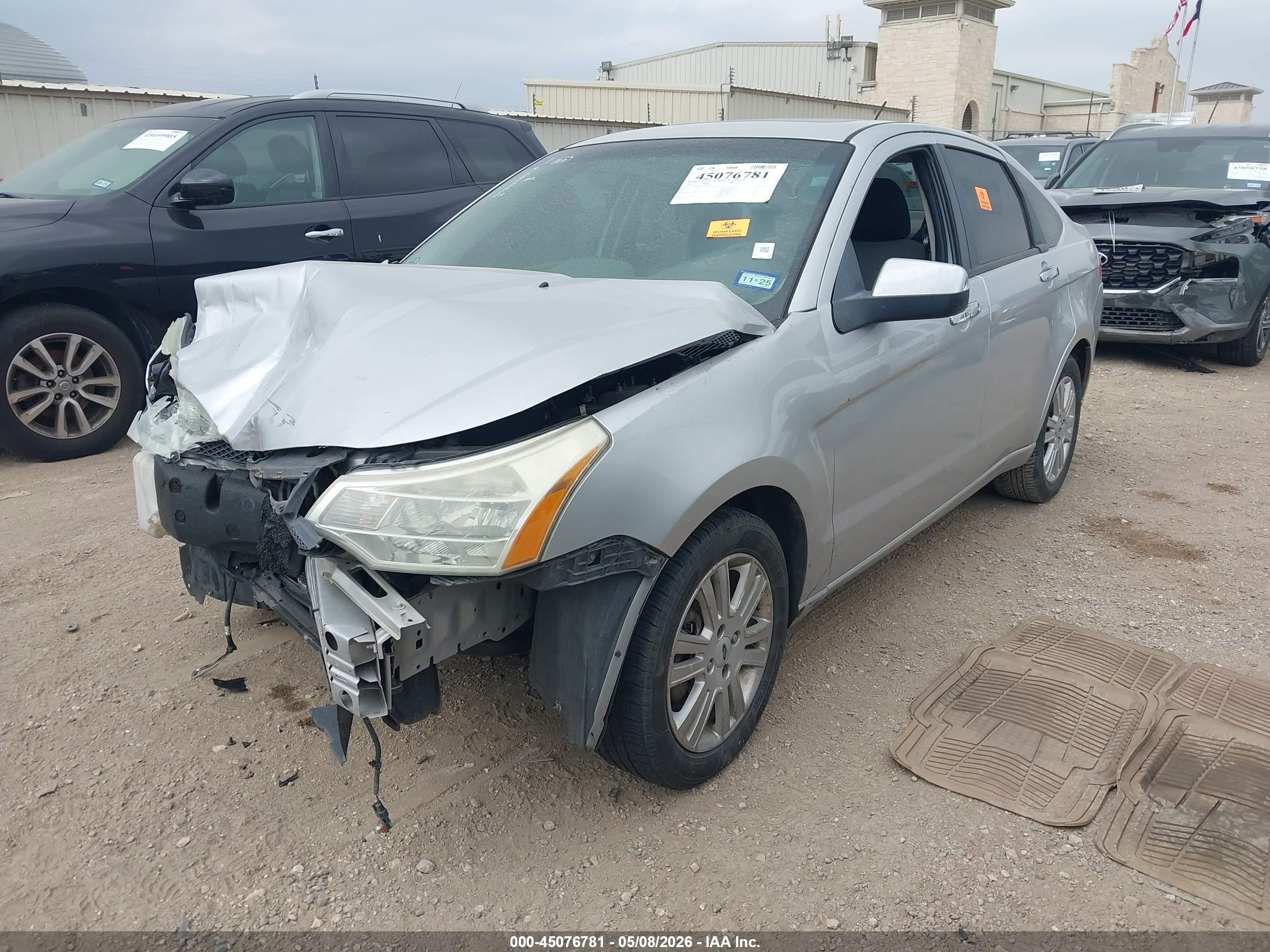 2010 Ford Focus Sel Silver vin: 1FAHP3HN6AW230811