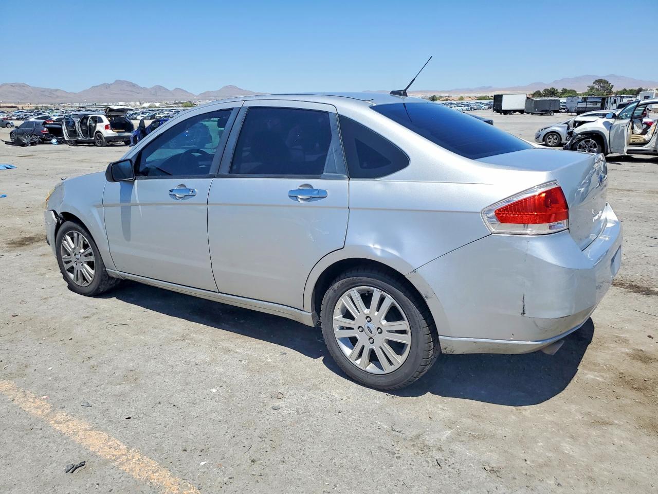 2010 Ford Focus Sel Silver vin: 1FAHP3HN6AW273898