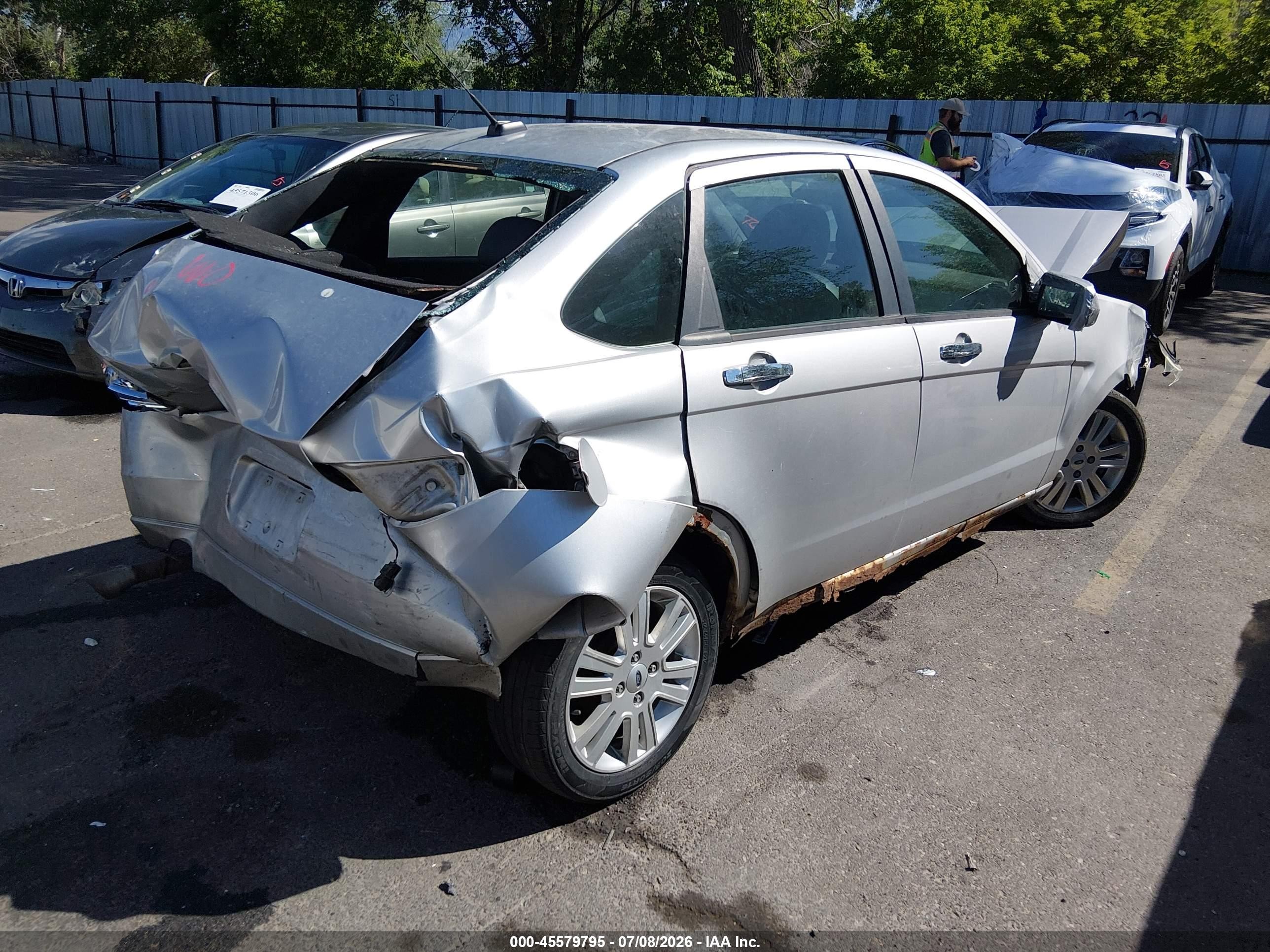 2011 Ford Focus Sel Gray vin: 1FAHP3HN6BW197536