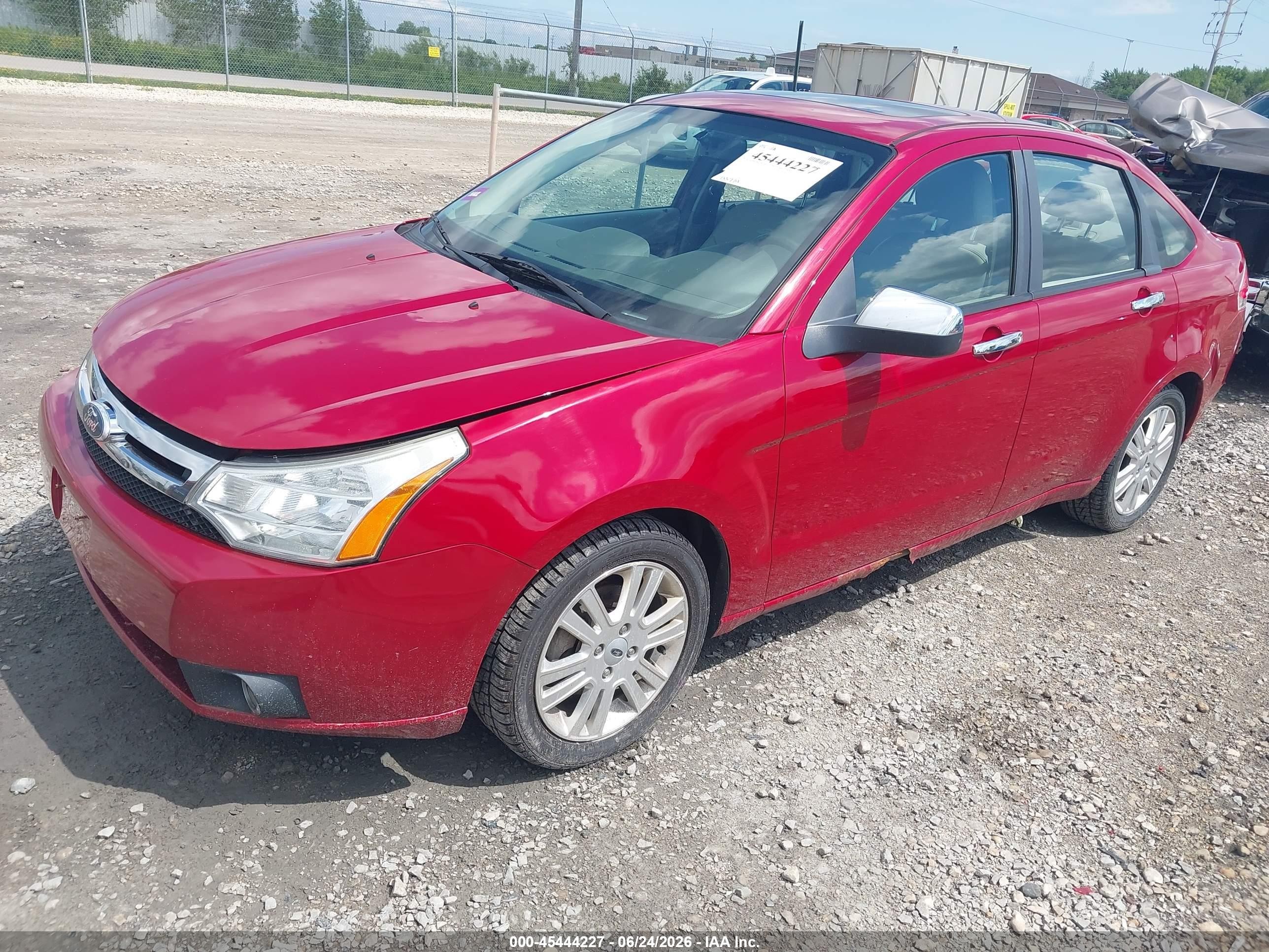 2010 Ford Focus Sel Red vin: 1FAHP3HN7AW269598