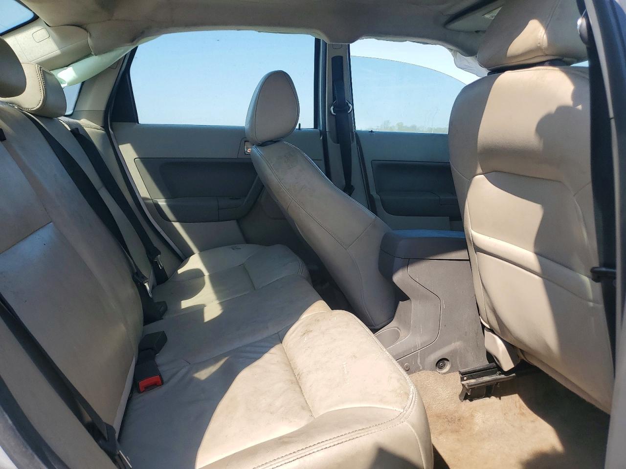 2010 Ford Focus Sel Silver vin: 1FAHP3HN9AW182866
