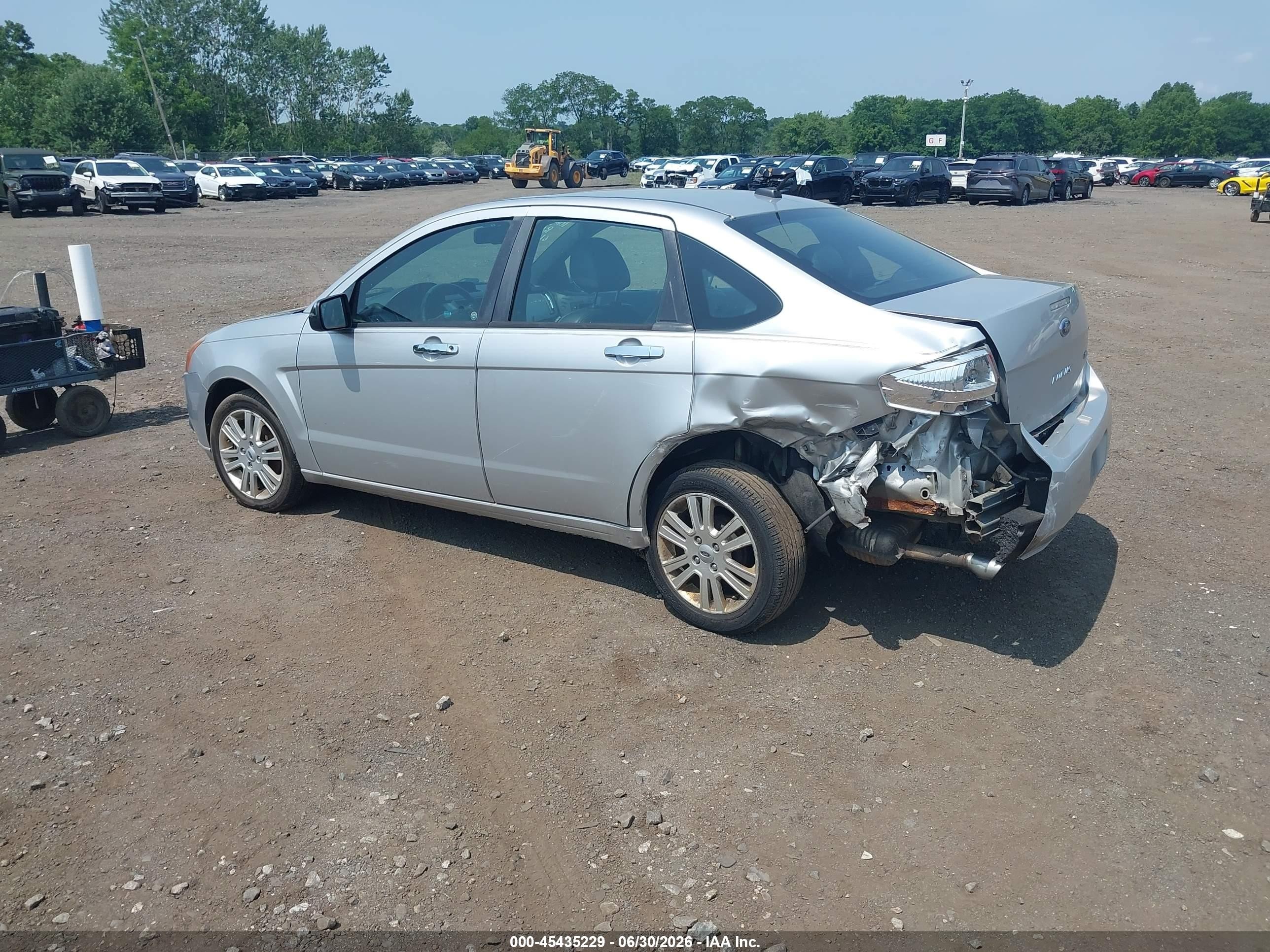 2010 Ford Focus Sel Silver vin: 1FAHP3HNXAW167647