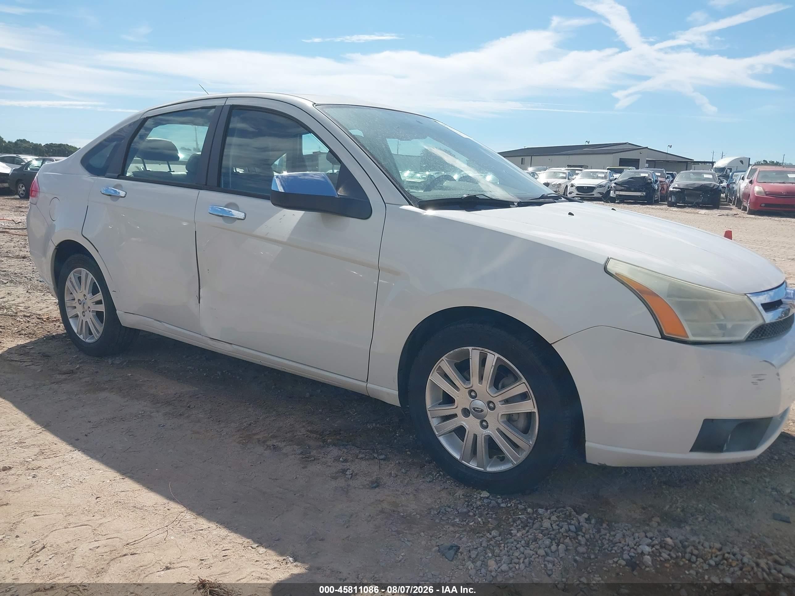 2010 Ford Focus Sel White vin: 1FAHP3HNXAW208679