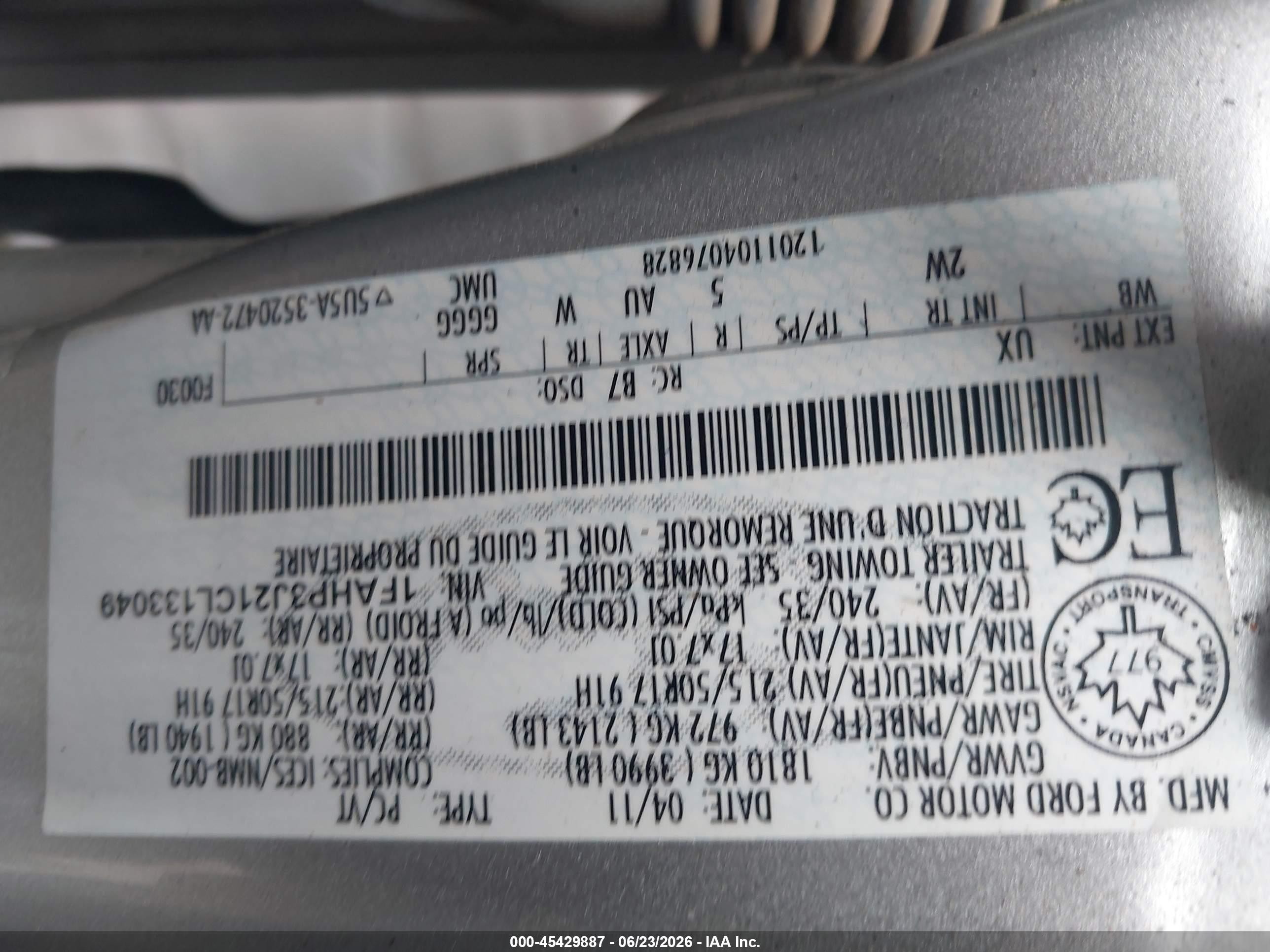 2012 Ford Focus Titanium Silver vin: 1FAHP3J21CL133049