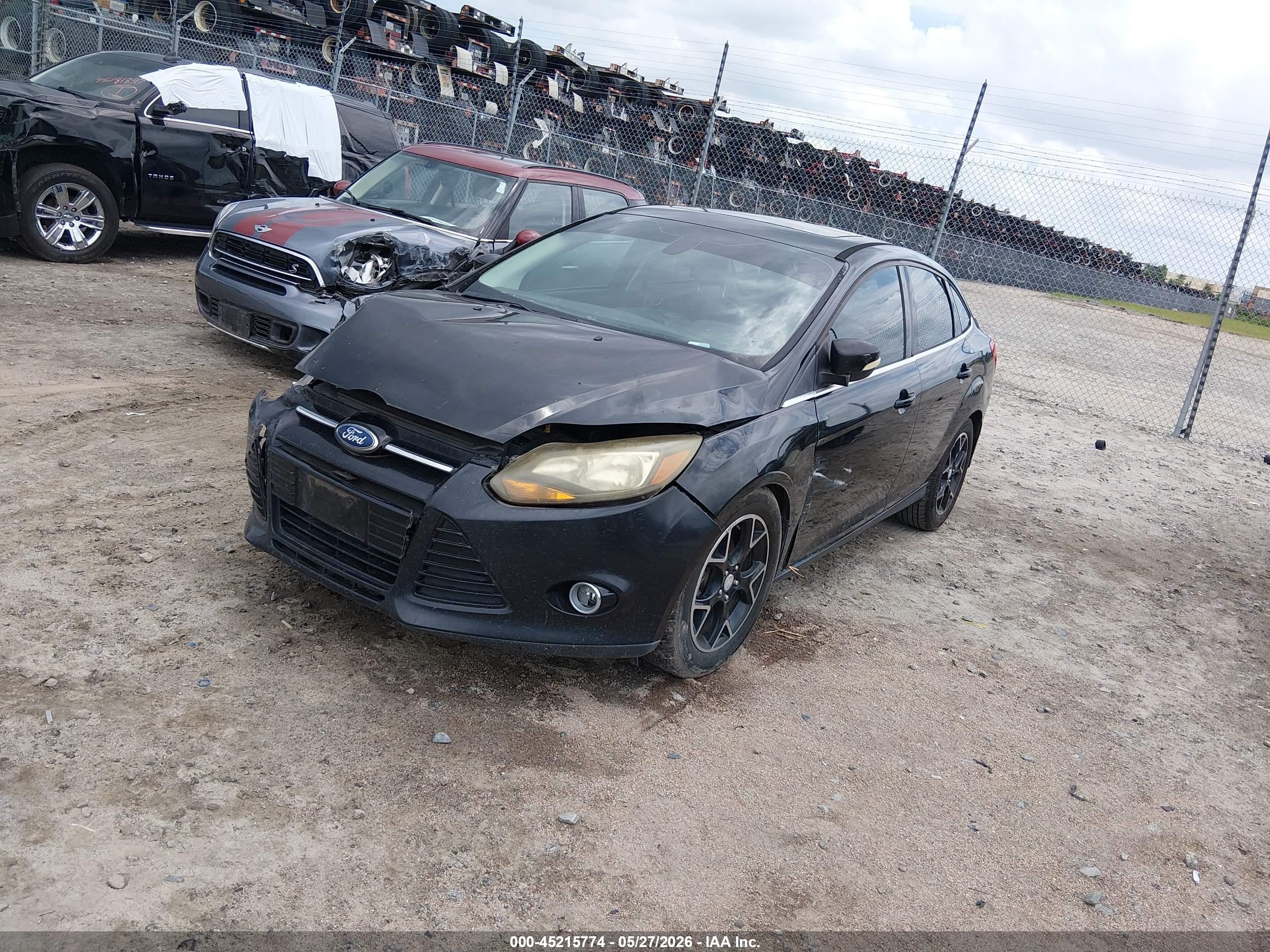 2012 Ford Focus Titanium Black vin: 1FAHP3J21CL151373