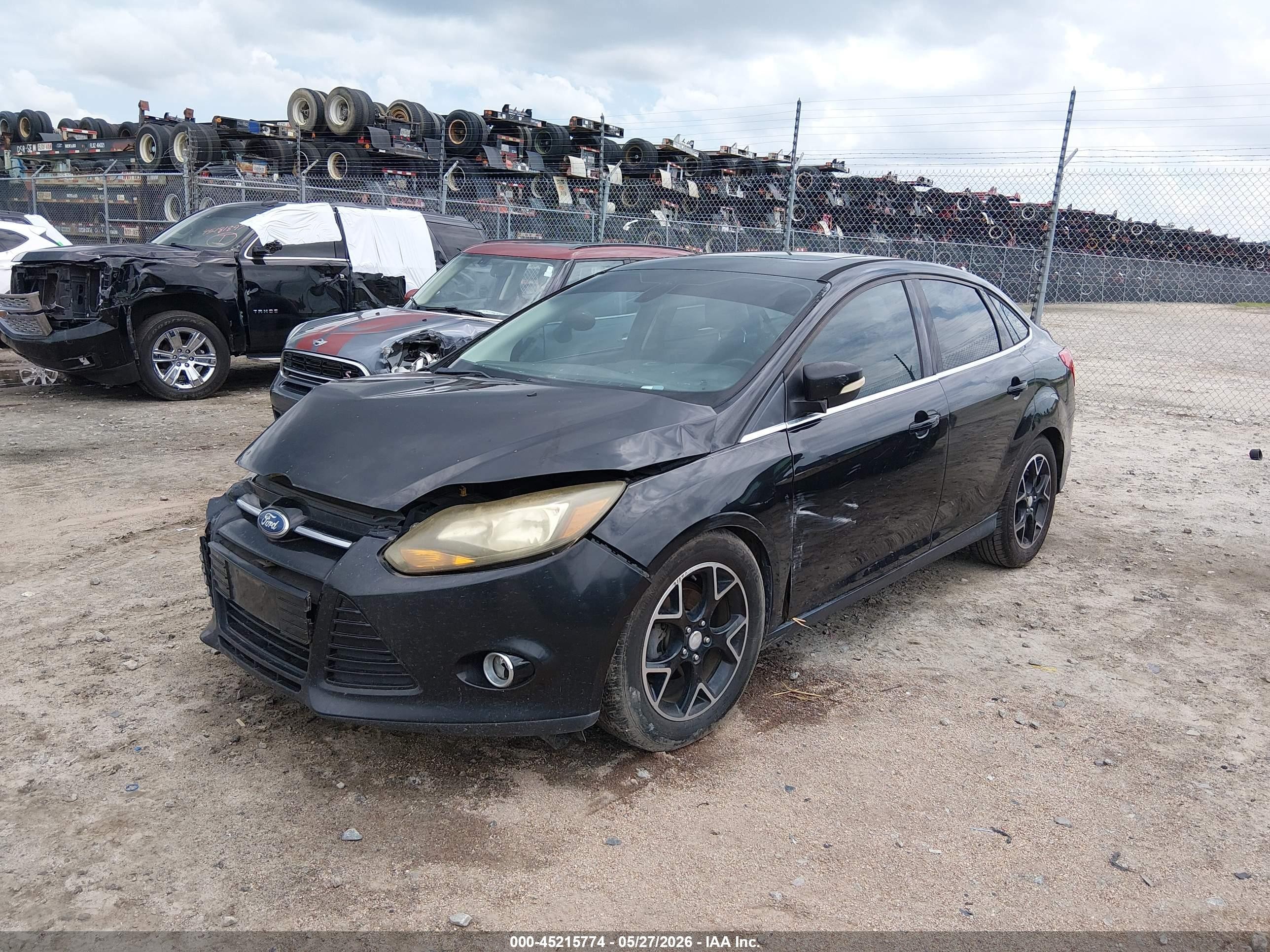 2012 Ford Focus Titanium Black vin: 1FAHP3J21CL151373