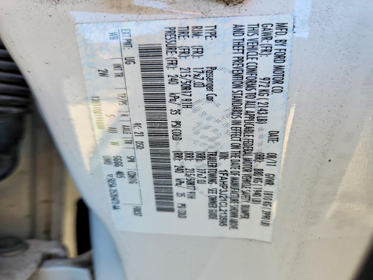 2012 Ford Focus Titanium White vin: 1FAHP3J21CL213595