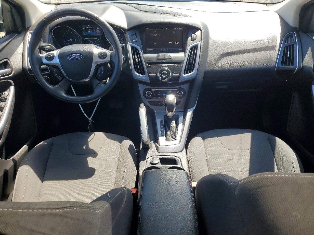 2012 Ford Focus Titanium Gray vin: 1FAHP3J21CL422870